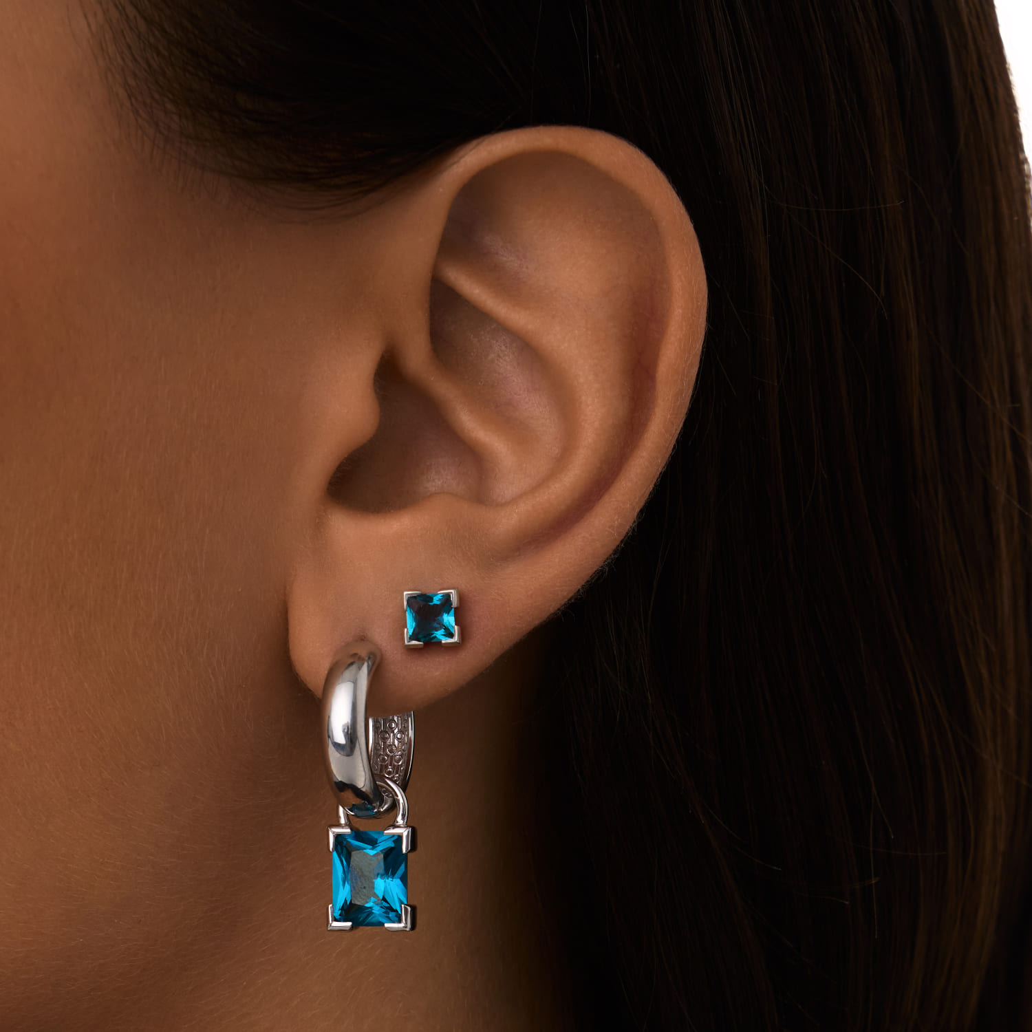 Серебряные серьги-трансформеры ЧИСТОТА с Лондон топазом MIE
Серебряные серьги-трансформеры ЧИСТОТА с Лондон топазом MIE