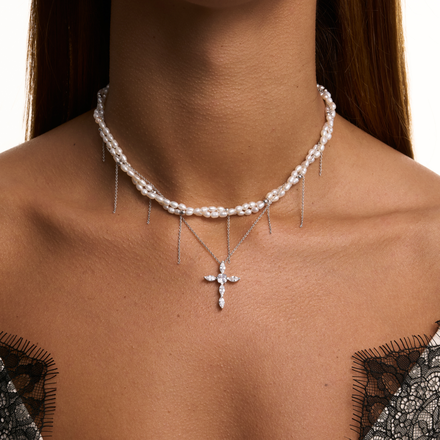 Серебряное колье с крестом GALATEA с натуральным жемчугом MIE
Серебряное колье с крестом GALATEA с натуральным жемчугом MIE