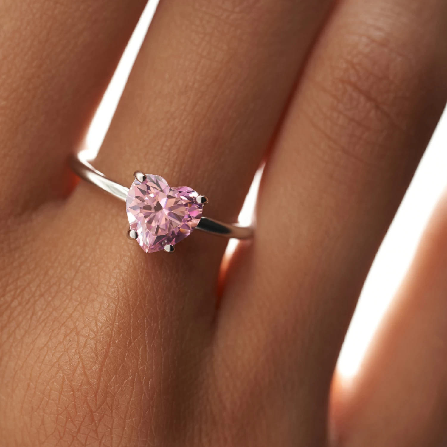 Серебряное кольцо Simone с розовым сердцем MIE - фото 1
