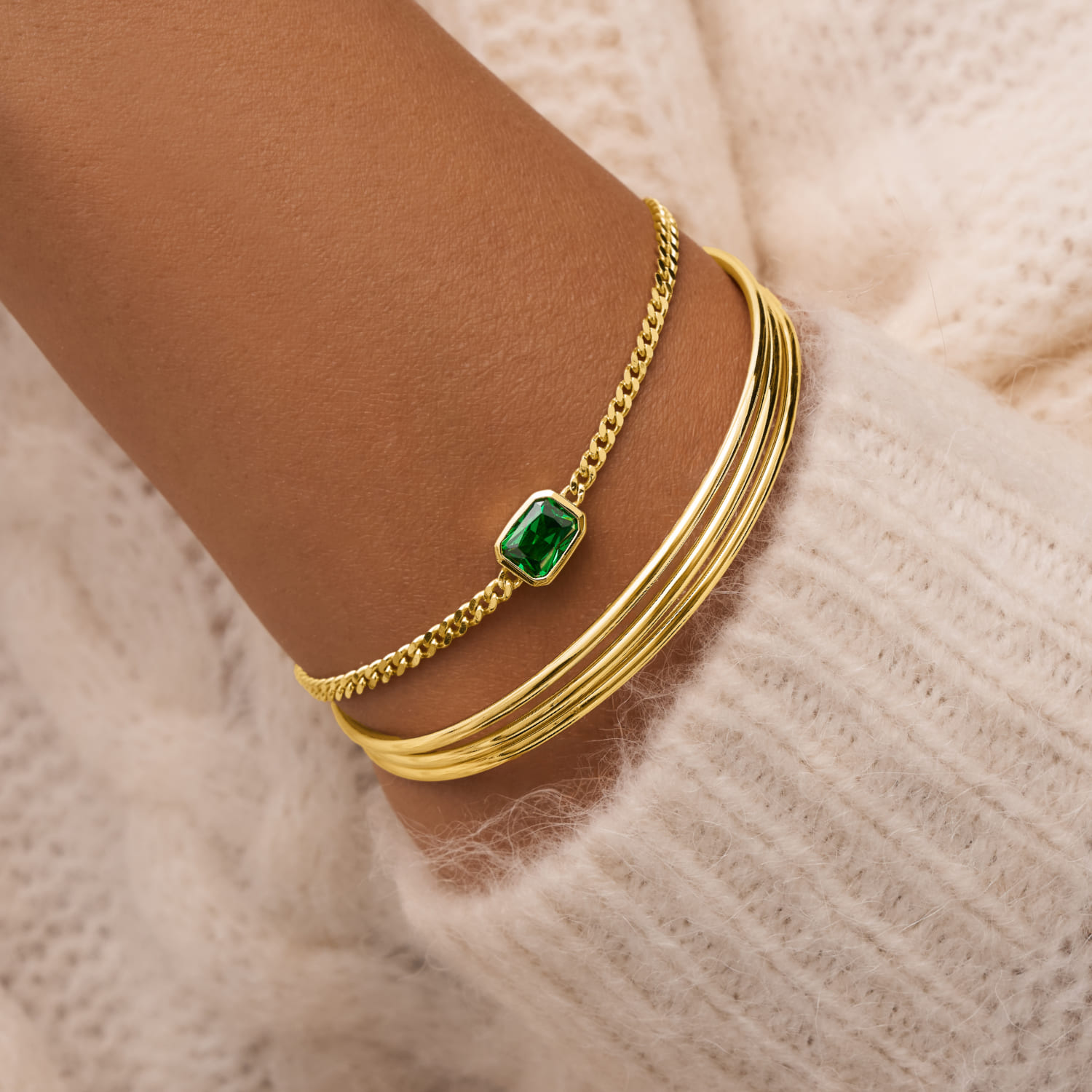 Էլիզաբեթ Արծաթե ապարանջան՝ խորանարդ ցիրկոնե քարերով, դեղին ոսկեզօծ MIE