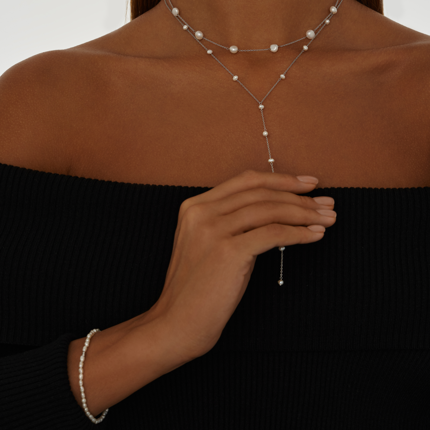 Արծաթե ապարանջան բնական մարգարիտներով MIE