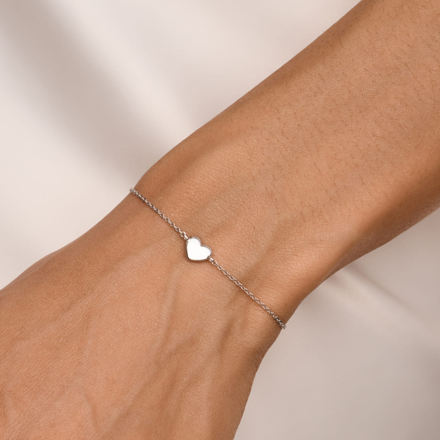 

Нежный браслет с серебряным сердечком MIESTILO MIE