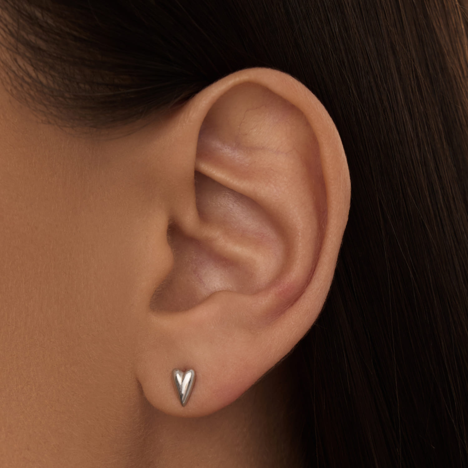 

Серебряные серьги-пусеты сердца MIESTILO MIE