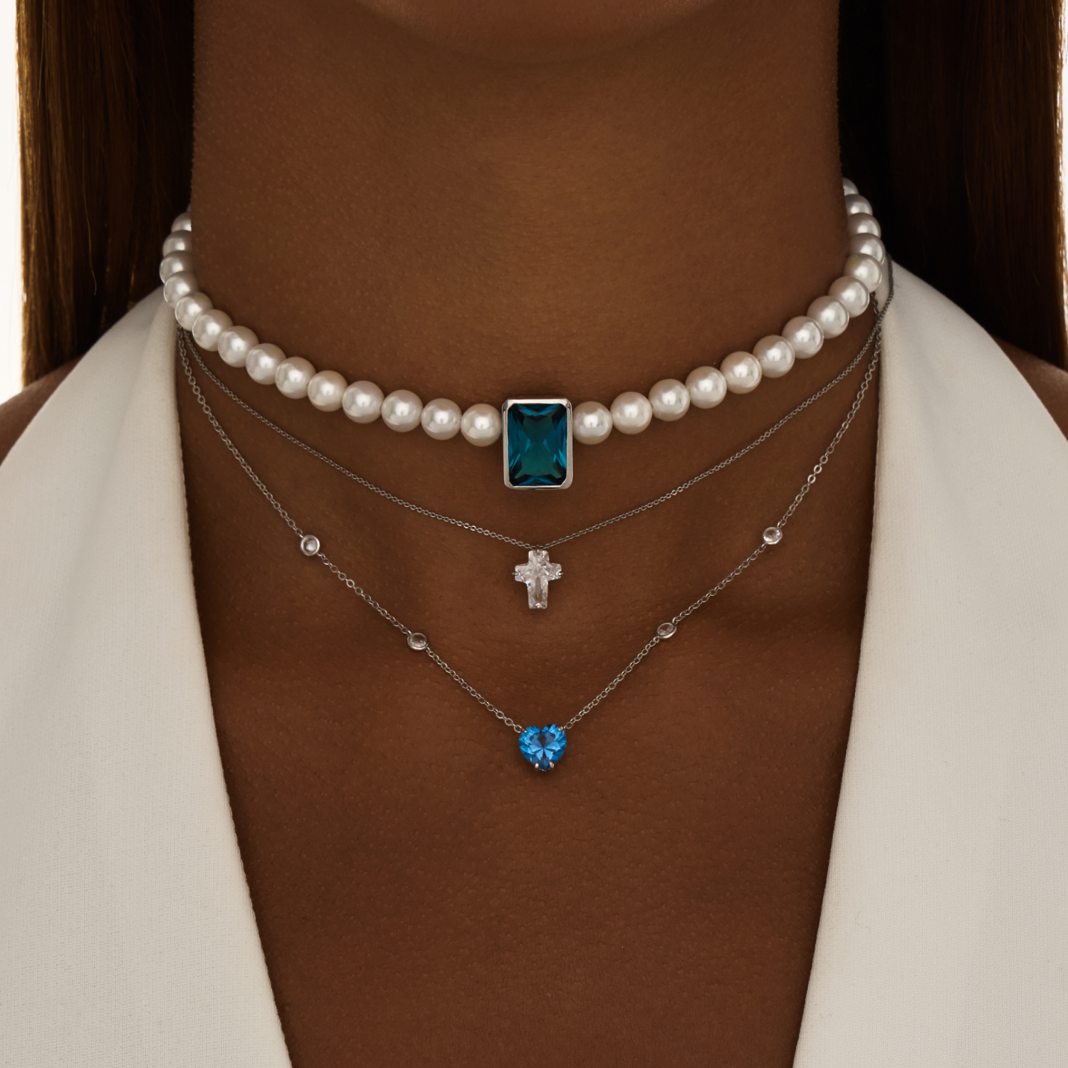 Արծաթե վզնոց «Խաչ» խորանարդ ցիրկոնե MIE