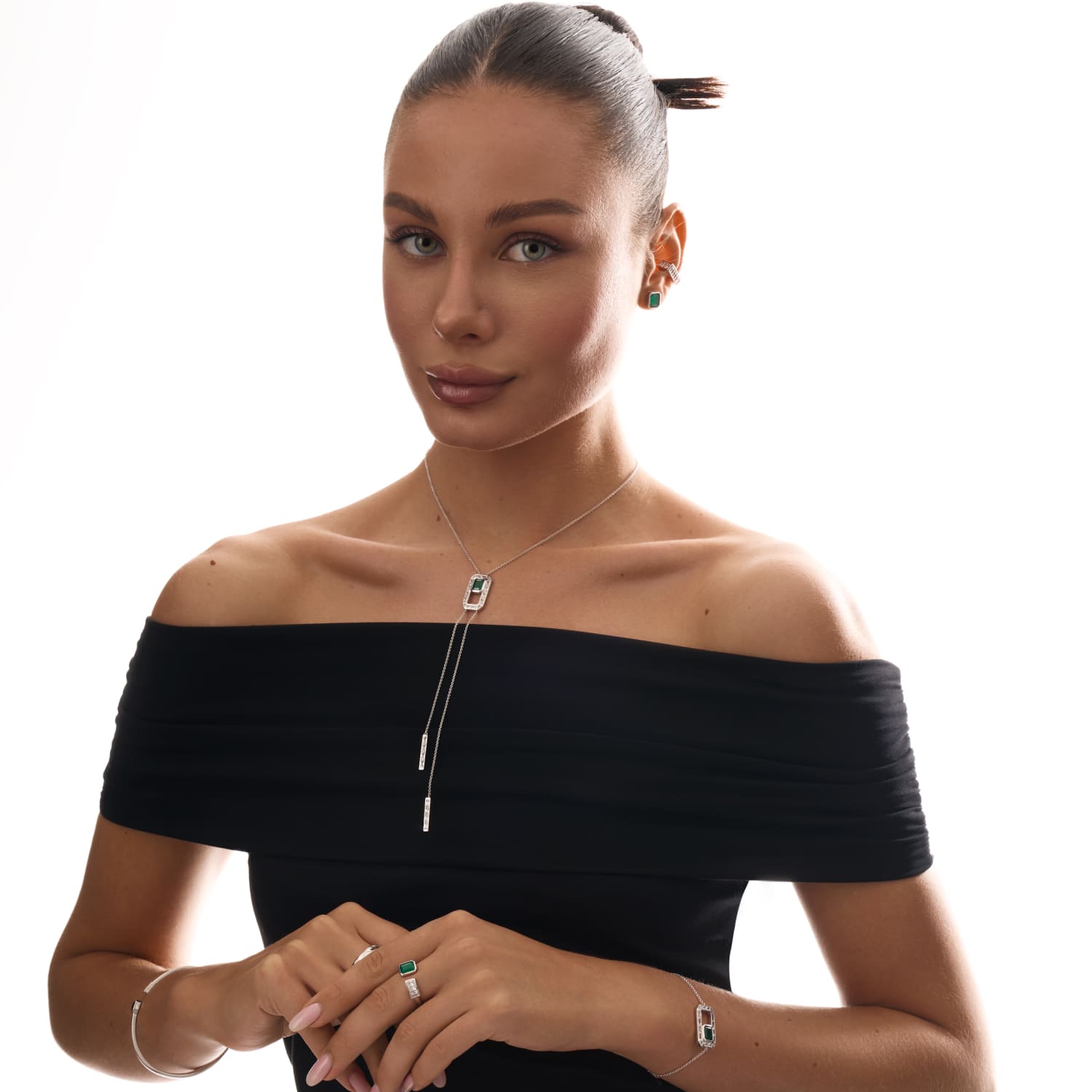 Արծաթե ականջօղեր HARMONY կանաչ ագատով MIE