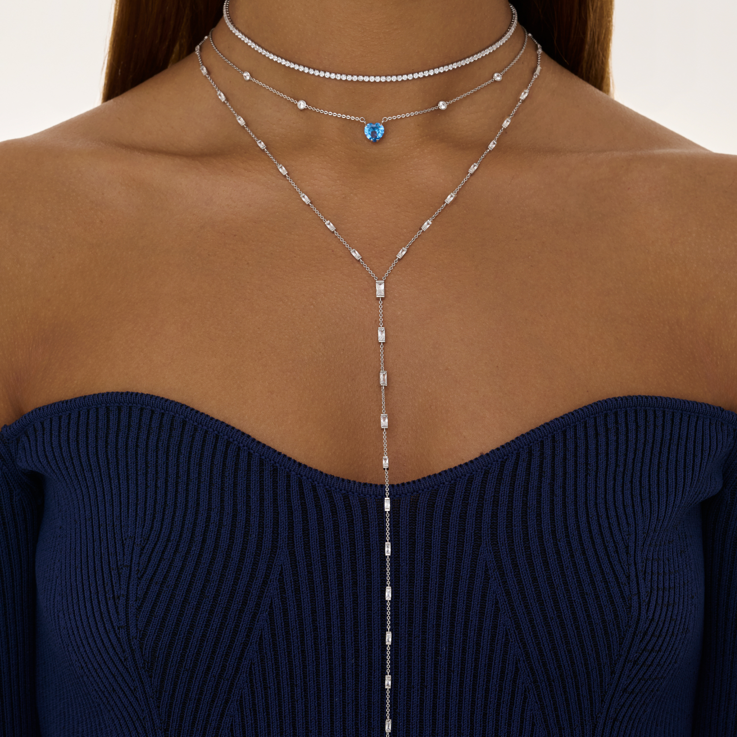 Կապույտ սրտաձև վզնոց՝ պատրաստված արծաթից MIE