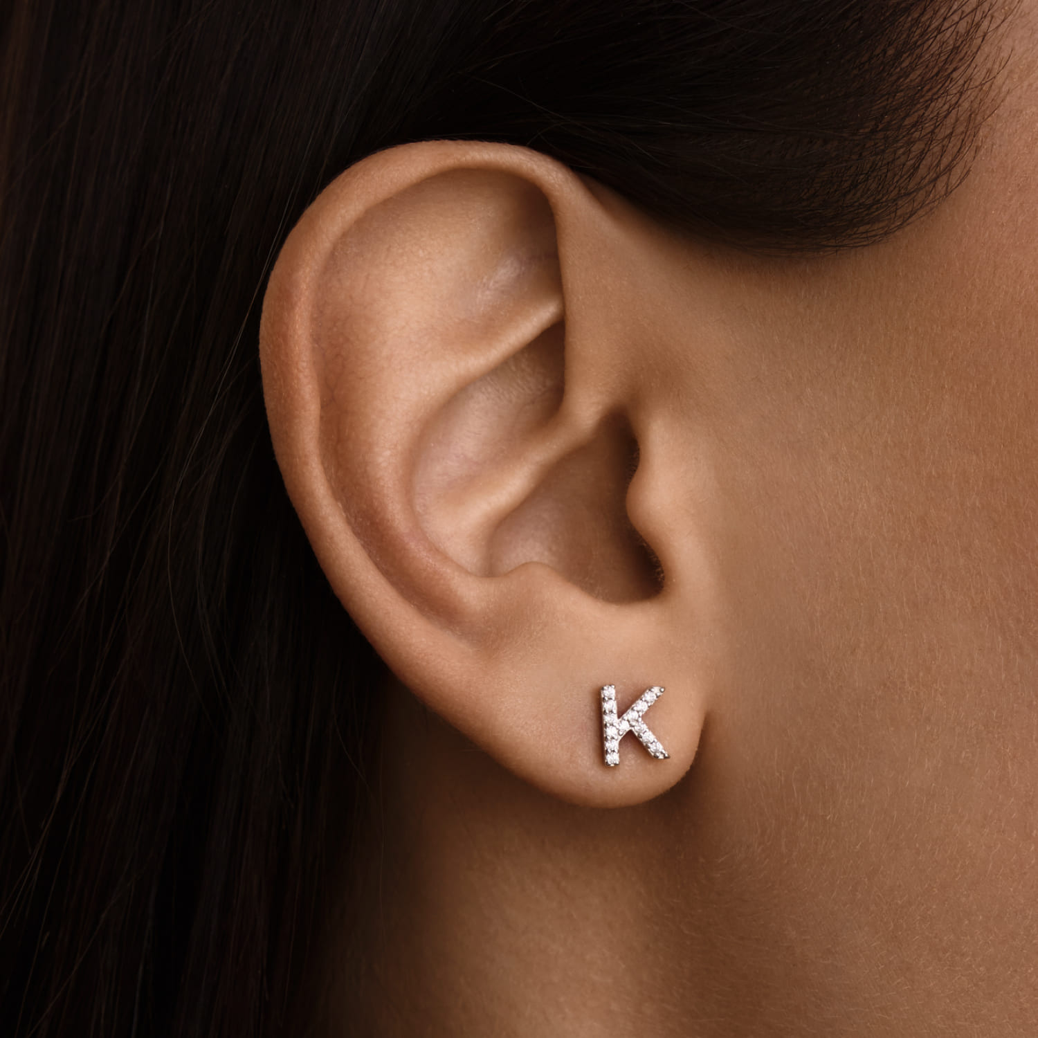 

Моносерьга в виде буквы К MIESTILO MIE