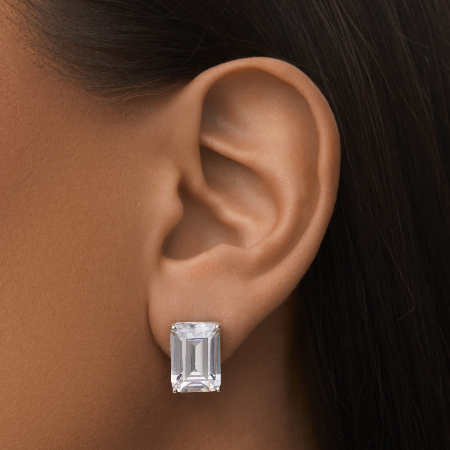 

Серебряные крупные серьги ГРАЦИЯ с фианитом MIE