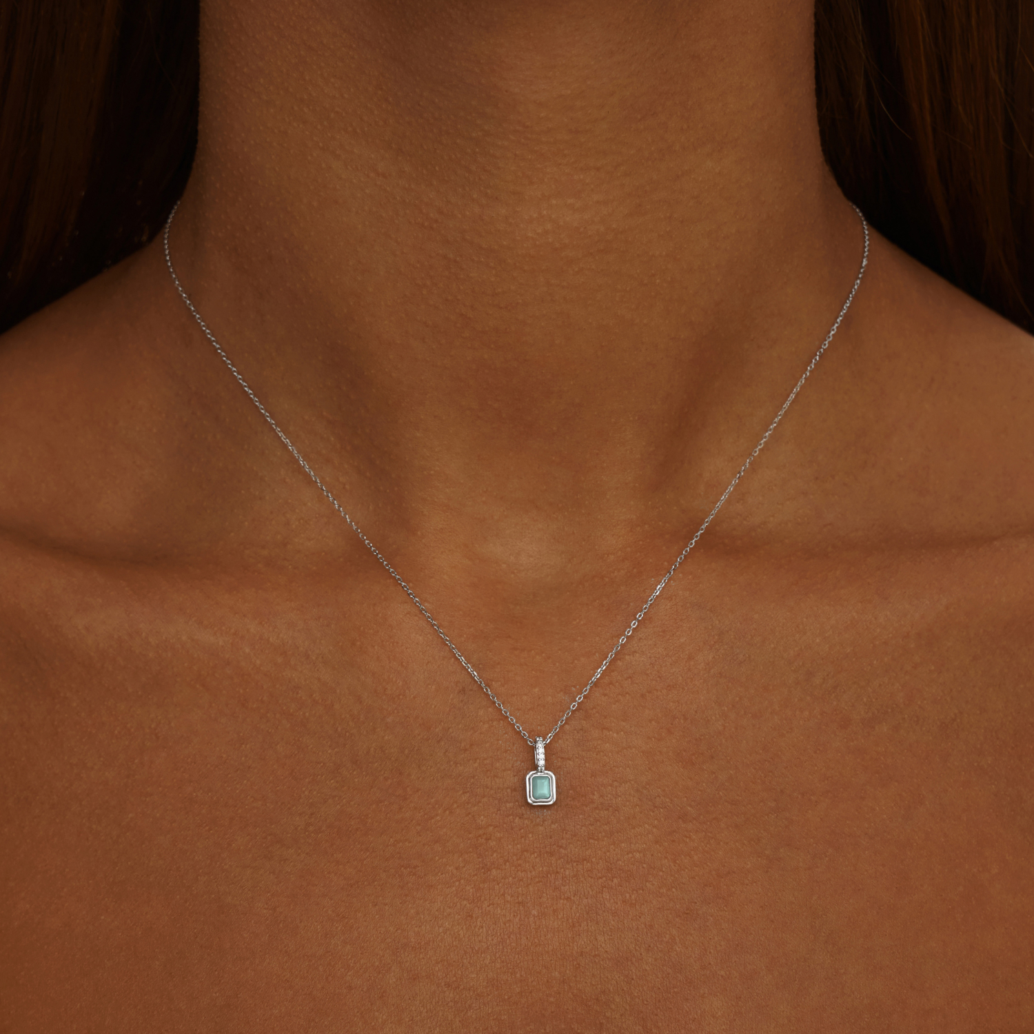 

Серебряное колье с амазонитом MIE