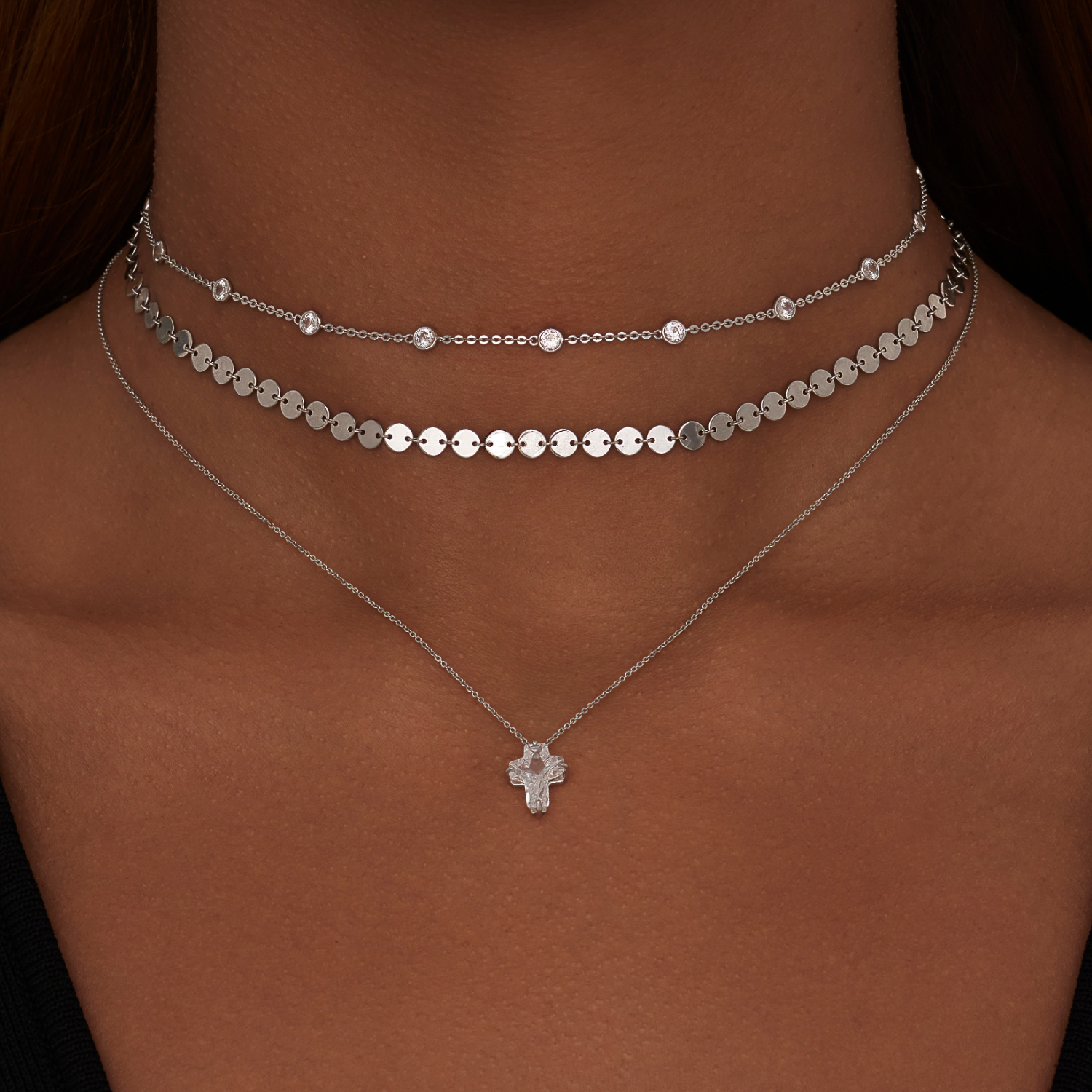 Արծաթե վզնոց «Խաչ» խորանարդ ցիրկոնե MIE