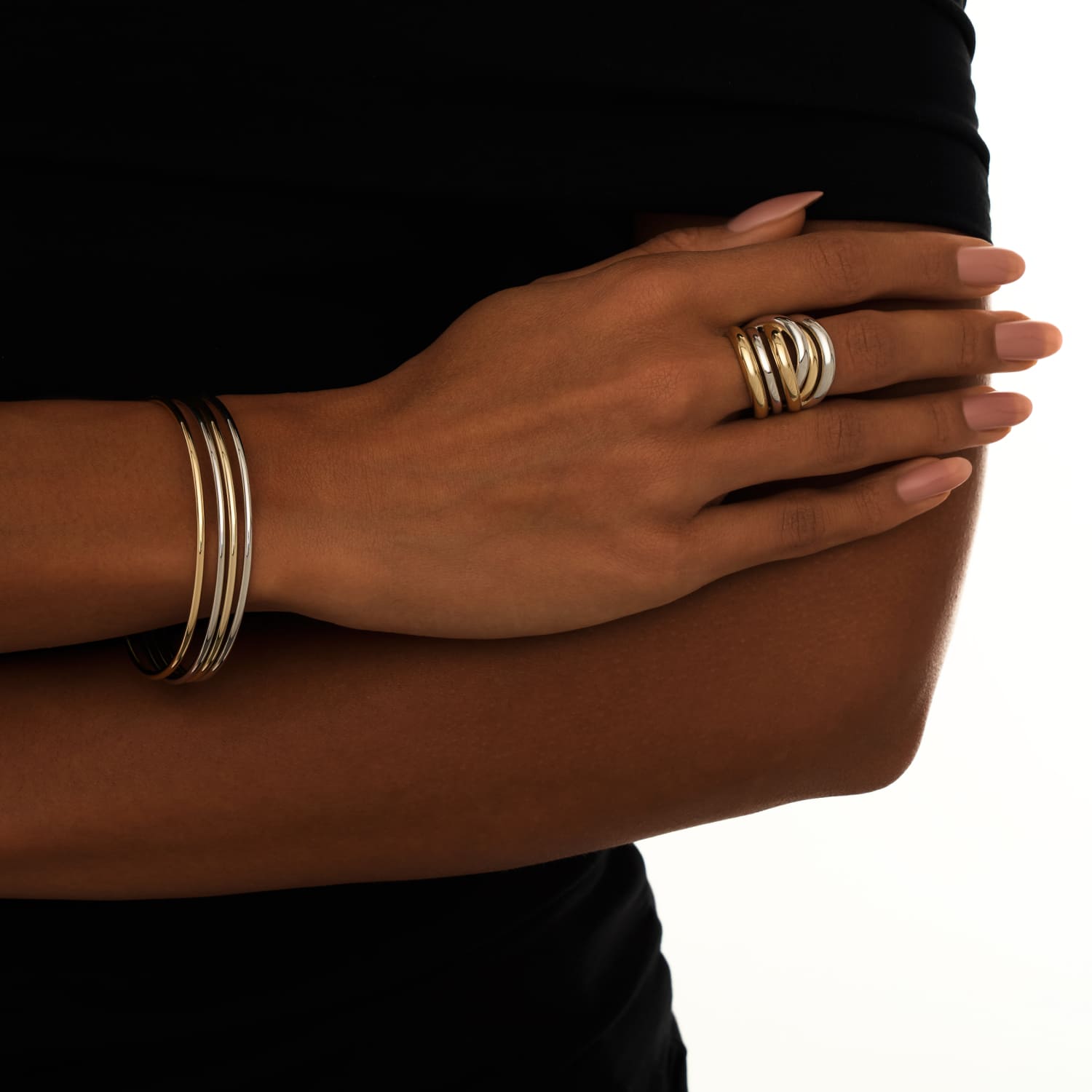 Լայն բազմաշերտ երկգույն արծաթե մատանի MIE