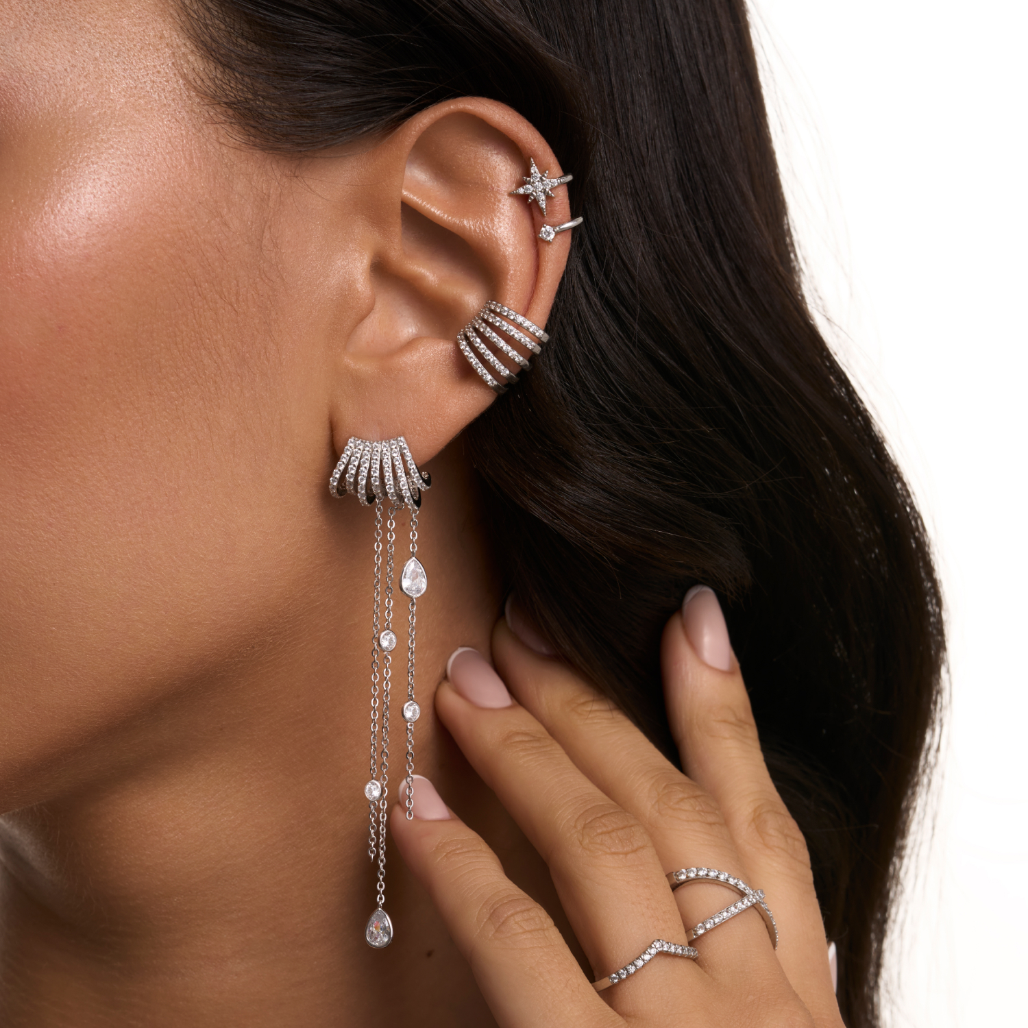 Մեծ արծաթե թևնոց խորանարդ ցիրկոնե մետալով Gatsby MIE