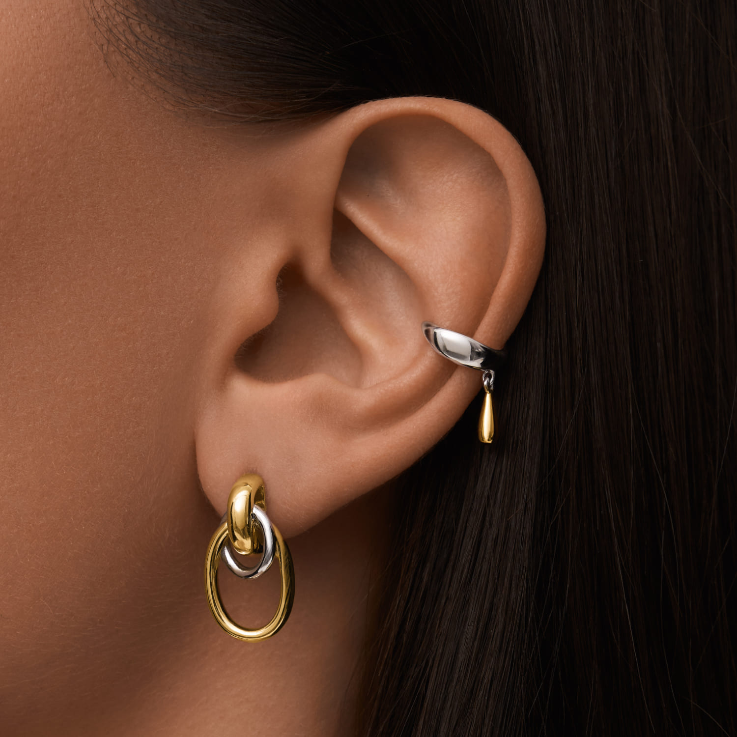 Մեծ արծաթե հանգույցով ականջօղեր երկգույն MIE ծածկույթով