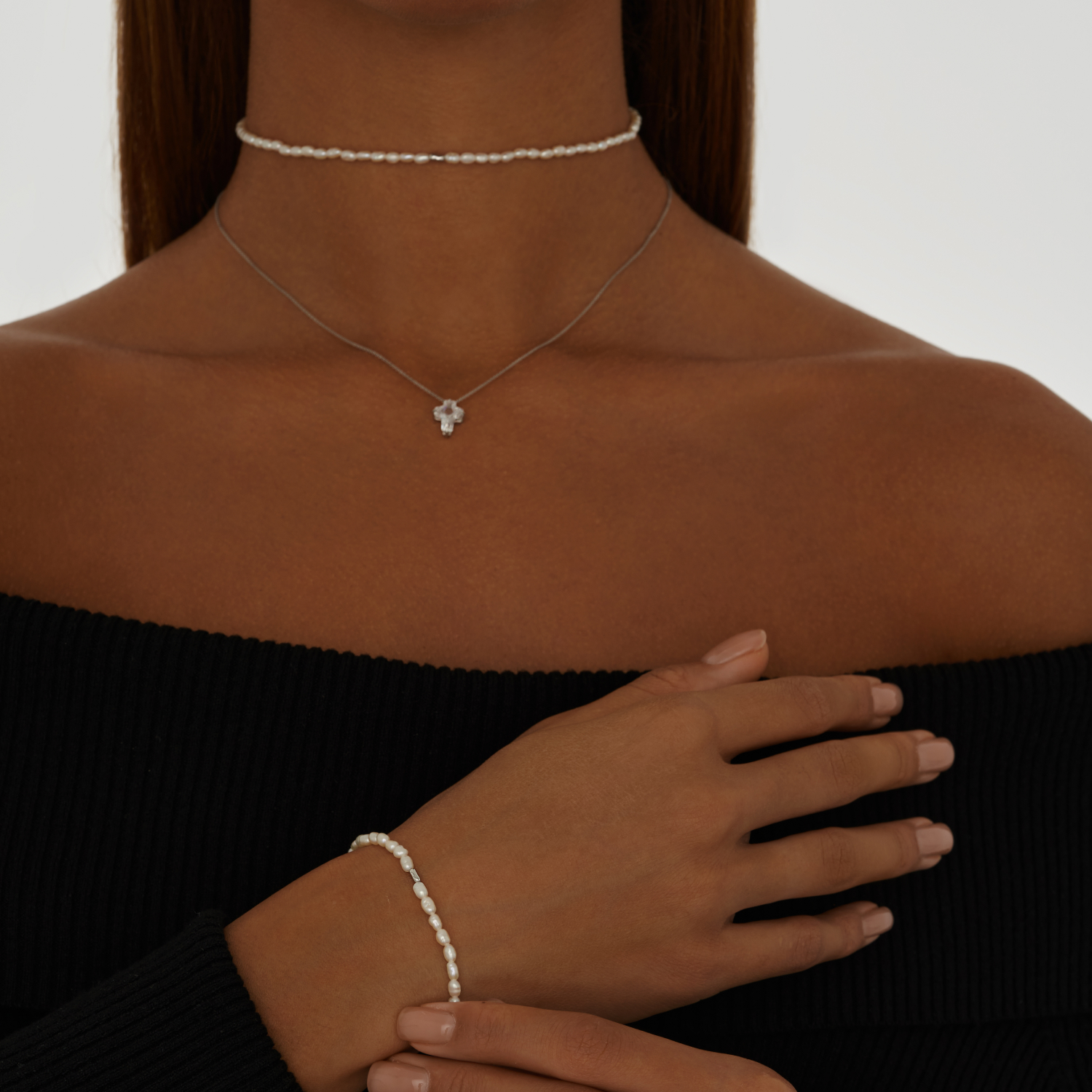 Արծաթե ապարանջան բնական մարգարիտներով MIE