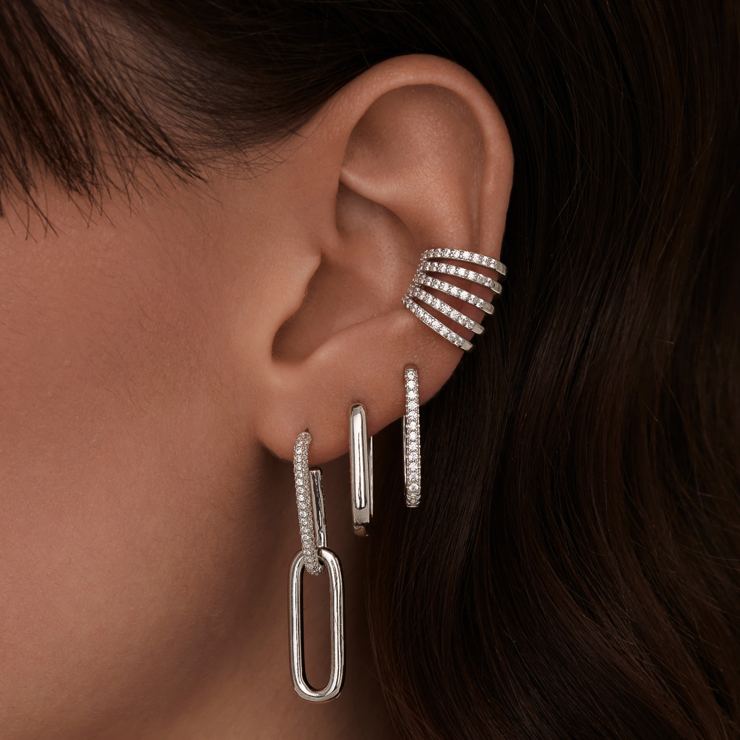 Մեծ արծաթե թևնոց խորանարդ ցիրկոնե մետալով Gatsby MIE