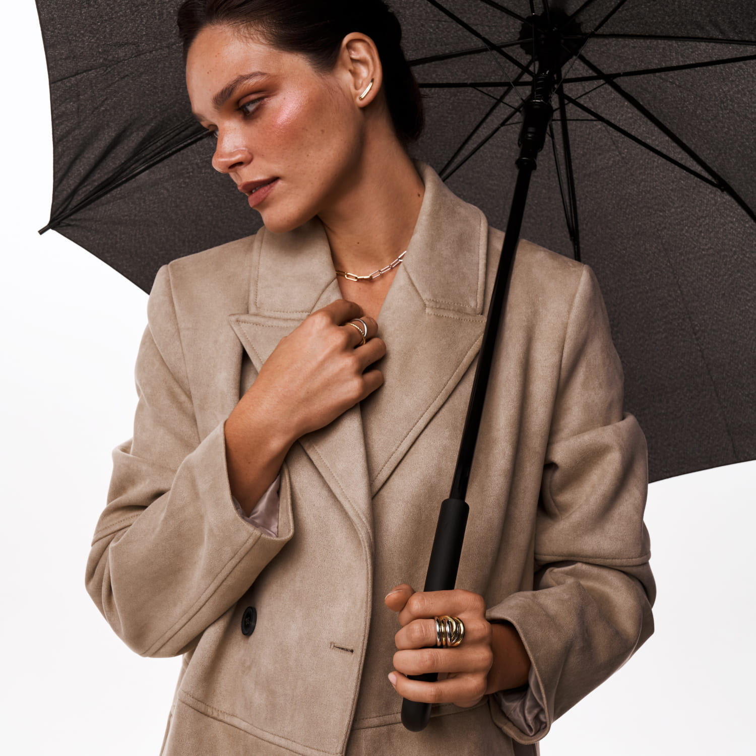 Լայն բազմաշերտ երկգույն արծաթե մատանի MIE