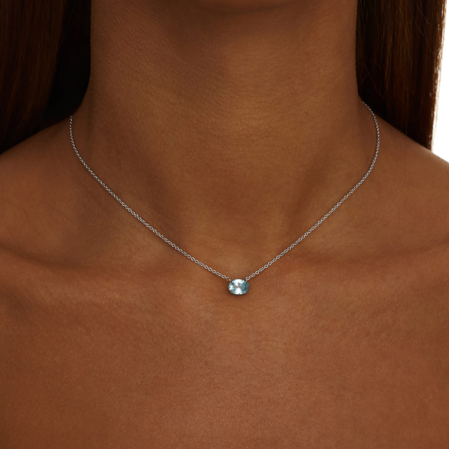 

Серебряное колье PURITY с топазом Sky MIE