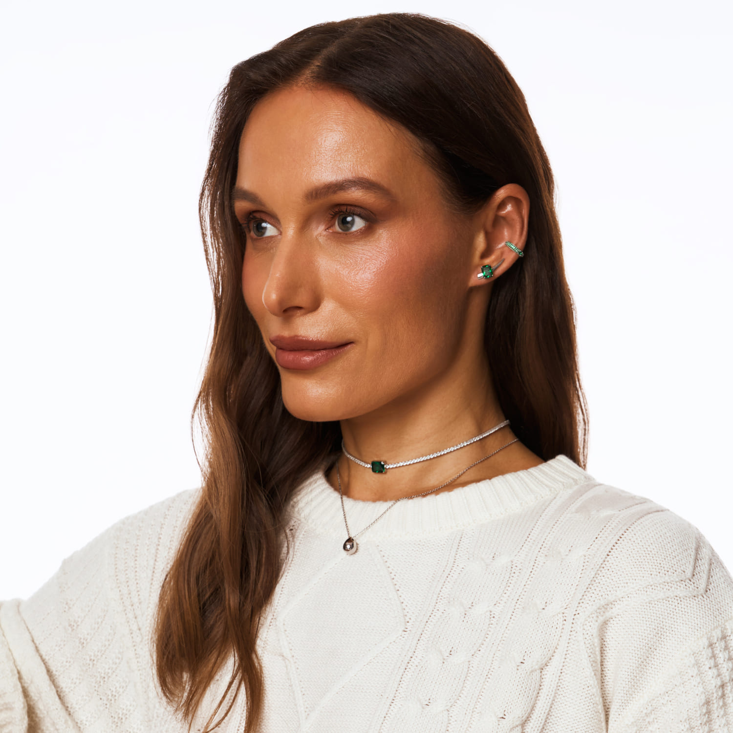 Արծաթե վզնոց՝ կախազարդով MIE