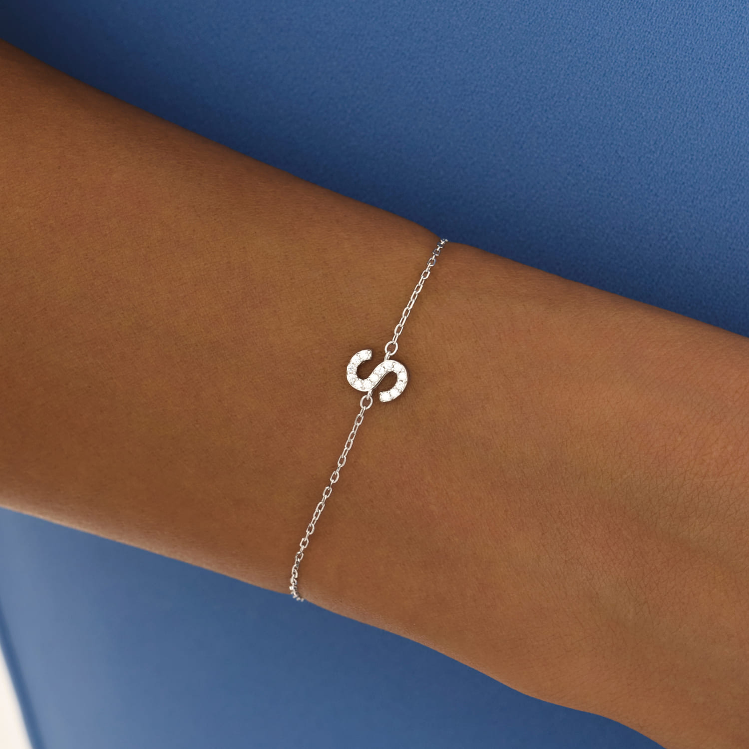 

Серебряный браслет с буквой S MIESTILO MIE