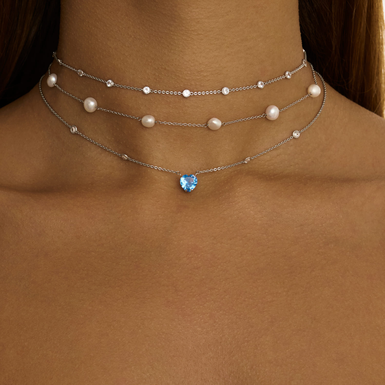 Կապույտ սրտաձև վզնոց՝ պատրաստված արծաթից MIE