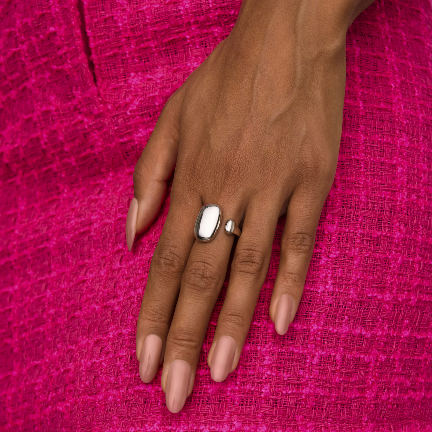 Լայն ընդգծված արծաթե մատանի MIESTILO MIE