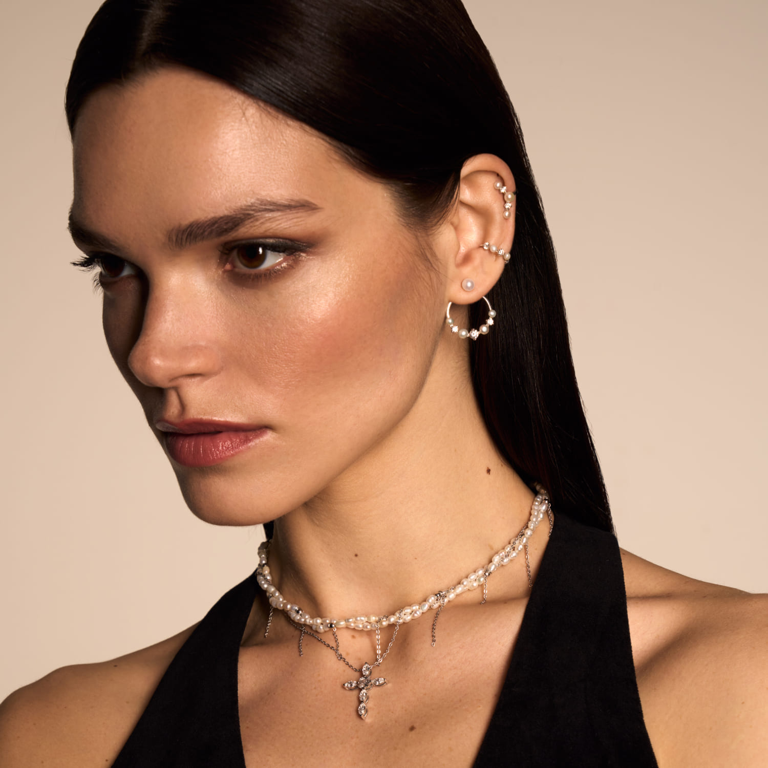 Արծաթե վզնոց ԳԱԼԱՏԵԱ խաչով և բնական մարգարիտներով MIE