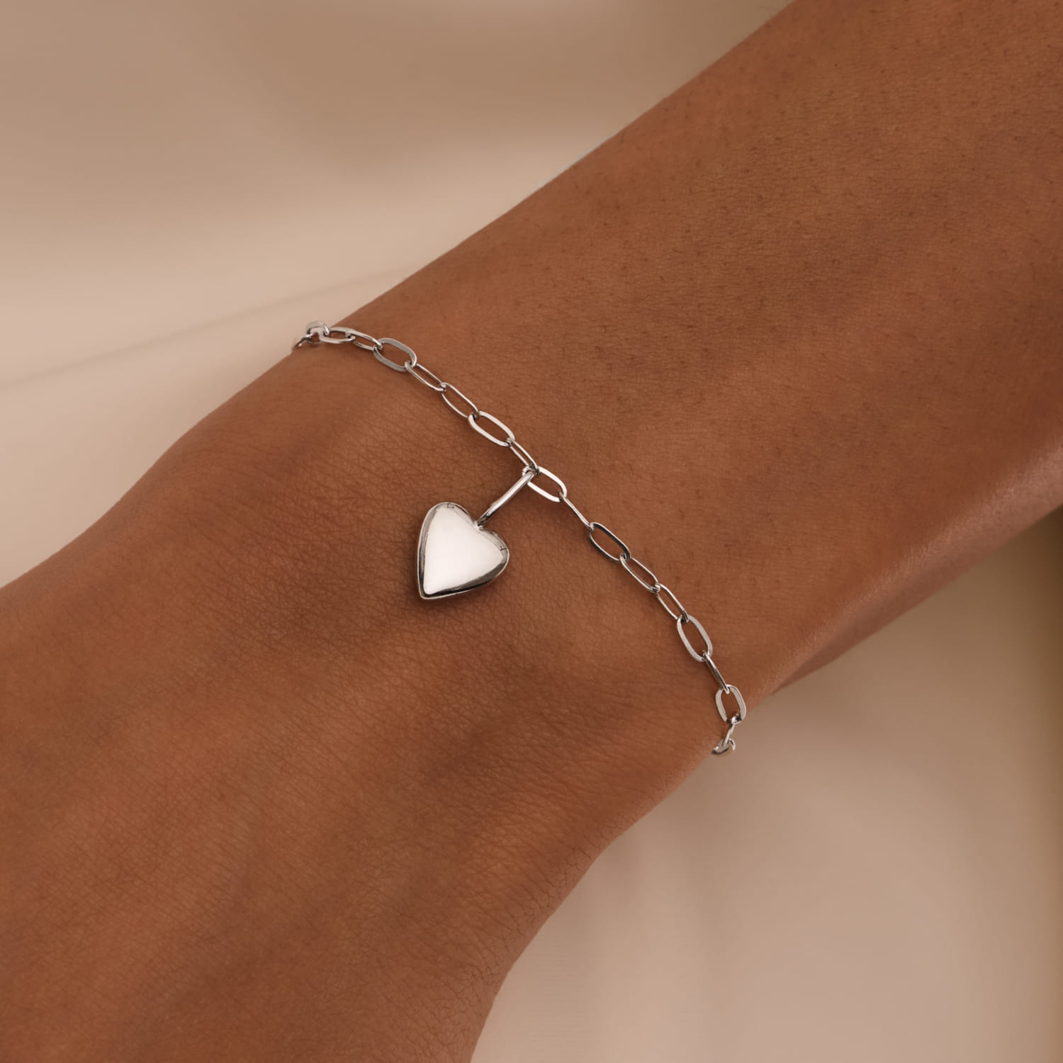 

Серебряный браслет с подвеской сердце MIESTILO MIE