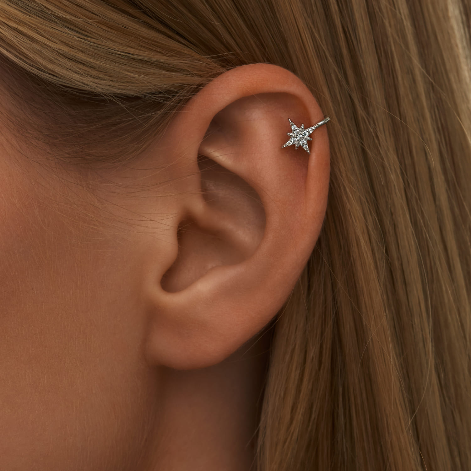 

Серебряный кафф в виде звезды MIESTILO MIE