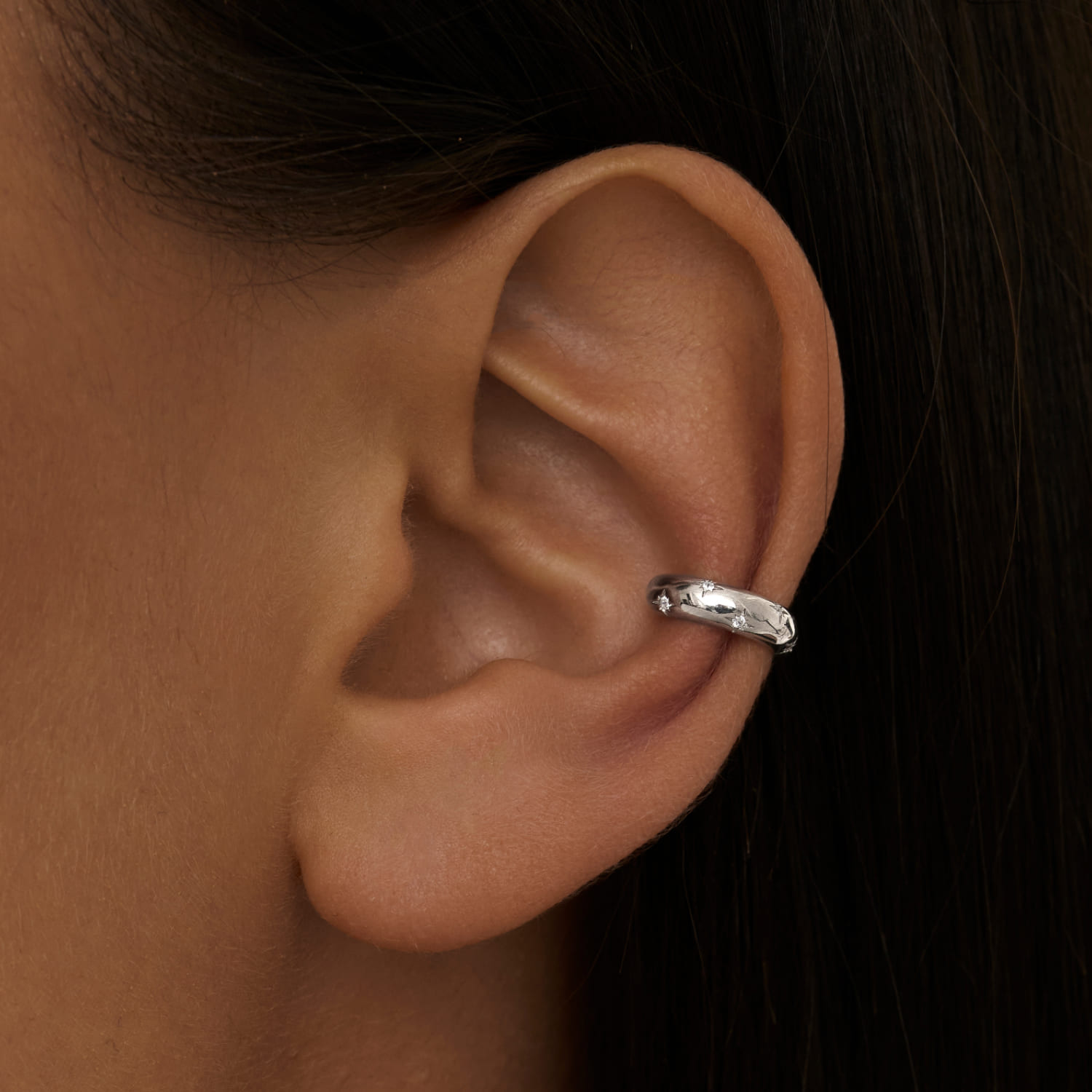 

Гладкий серебряный кафф MIESTILO MIE