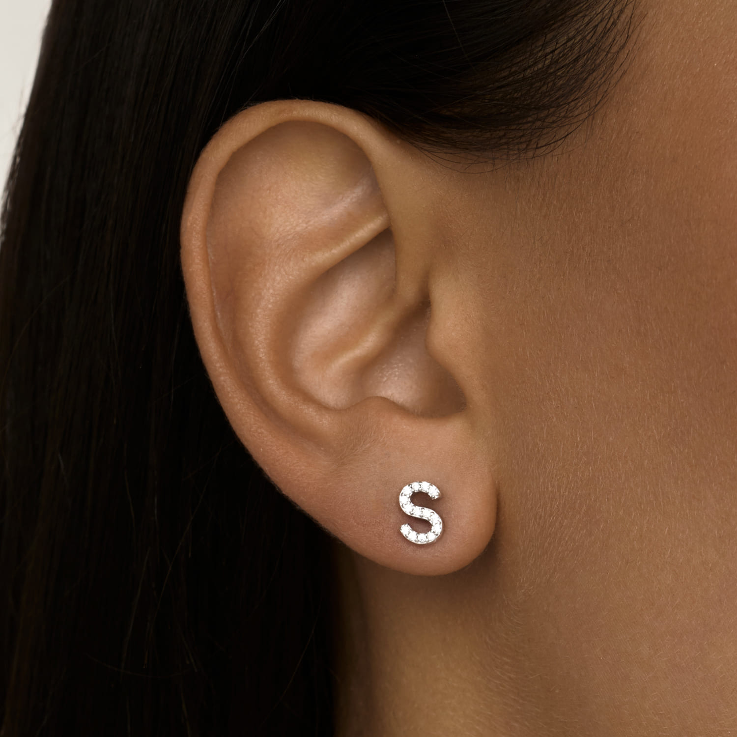 

Моносерьга в виде буквы S MIESTILO MIE