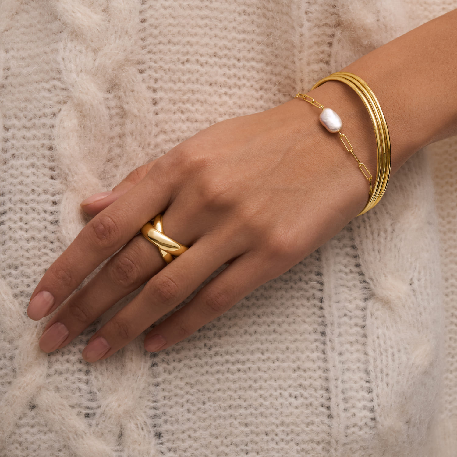 Արծաթե խաչաձև մատանի՝ պատված դեղին ոսկով MIE