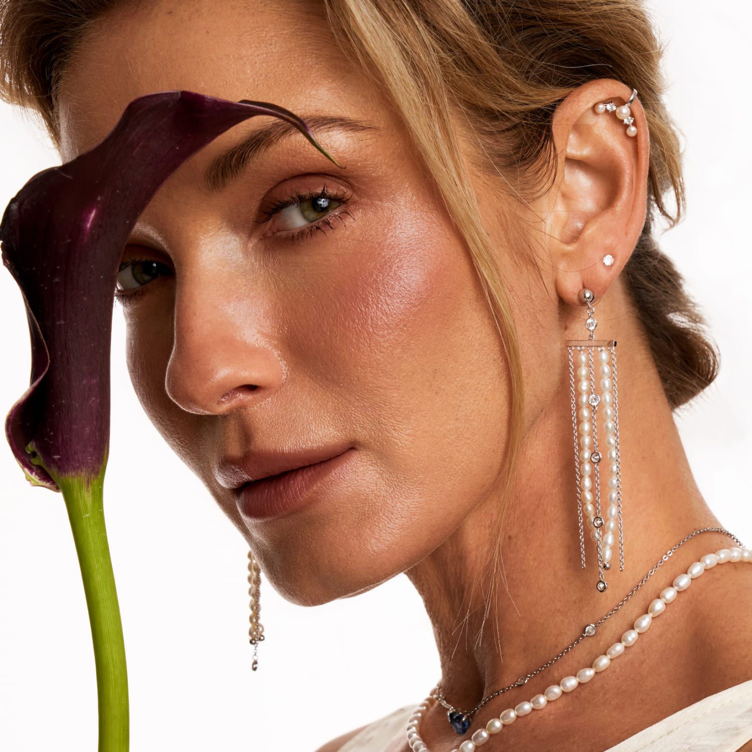 Արծաթե ականջօղեր խորանարդ ցիրկոնիումով 3 մմ MIE