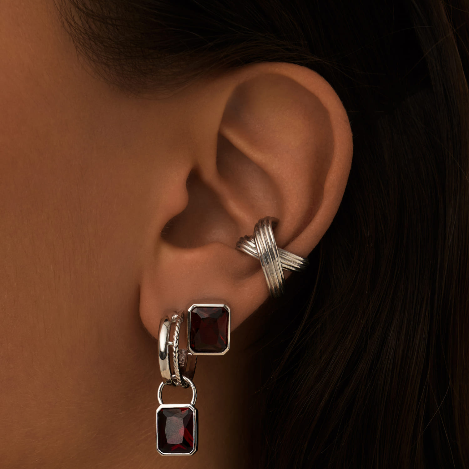 Արծաթե ձևափոխվող ականջօղեր՝ Բուրգունդյան MIE