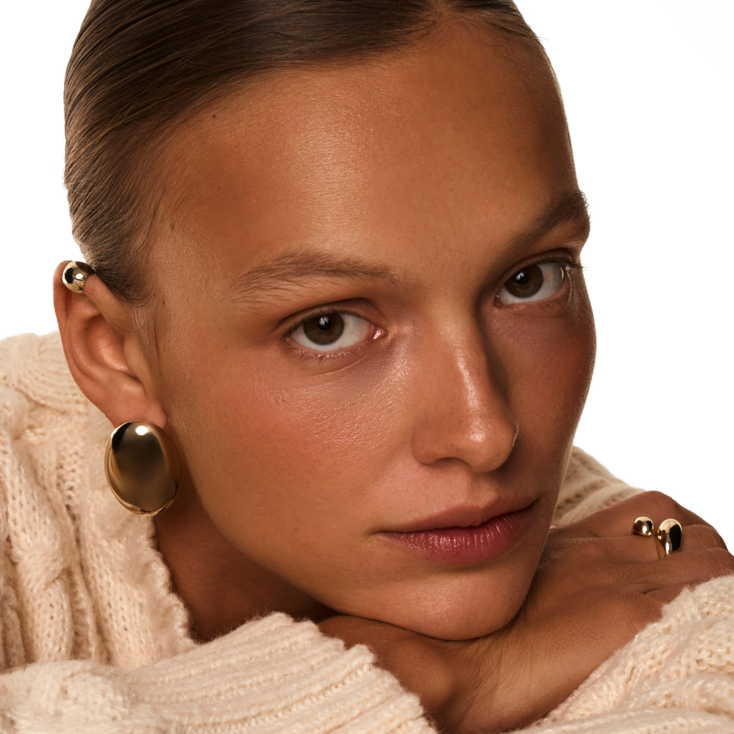 Արծաթե մինի թևնոց դեղին ոսկեզօծմամբ MIE