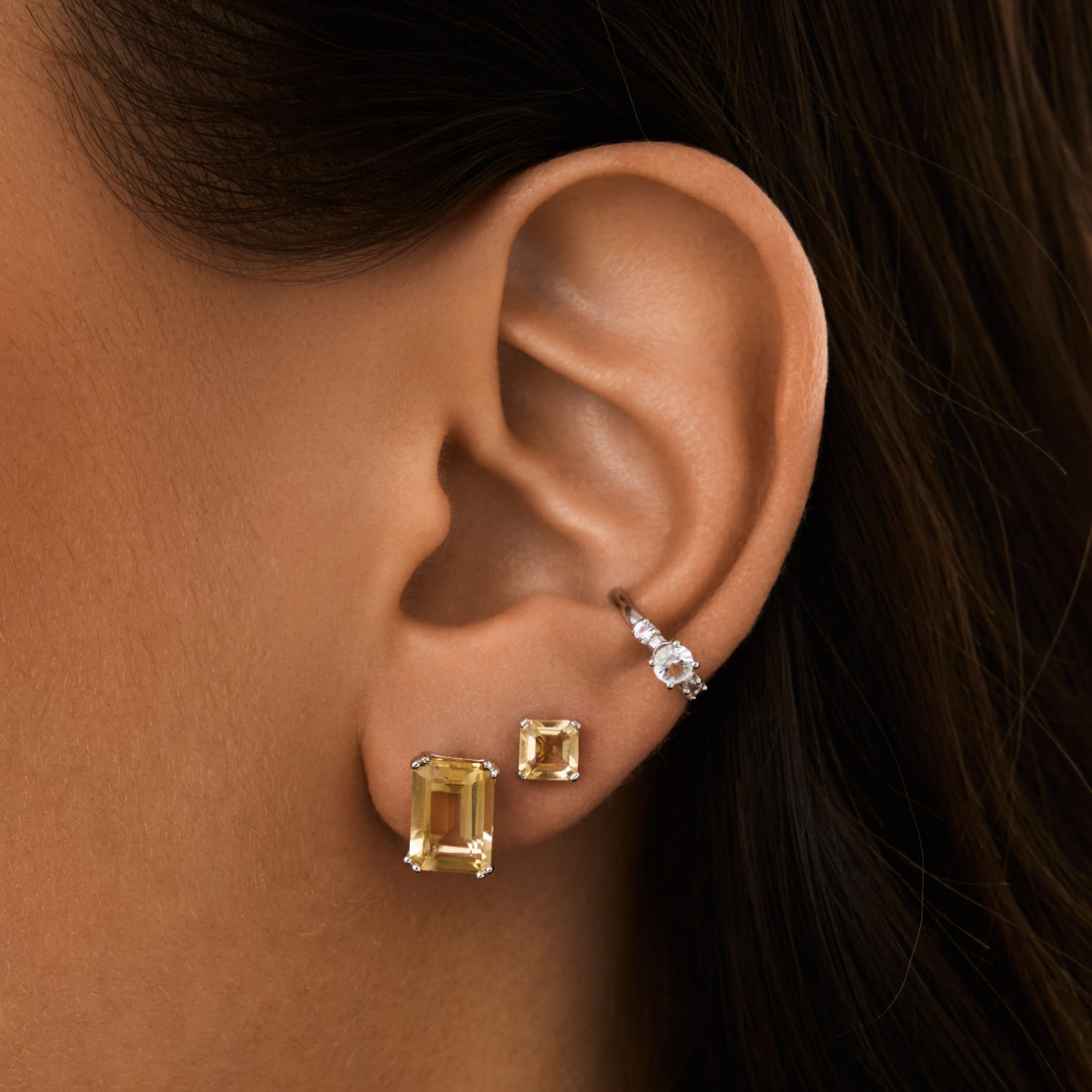 BRIGHTNESS արծաթե ականջօղեր զմրուխտով MIE ցիտրինով