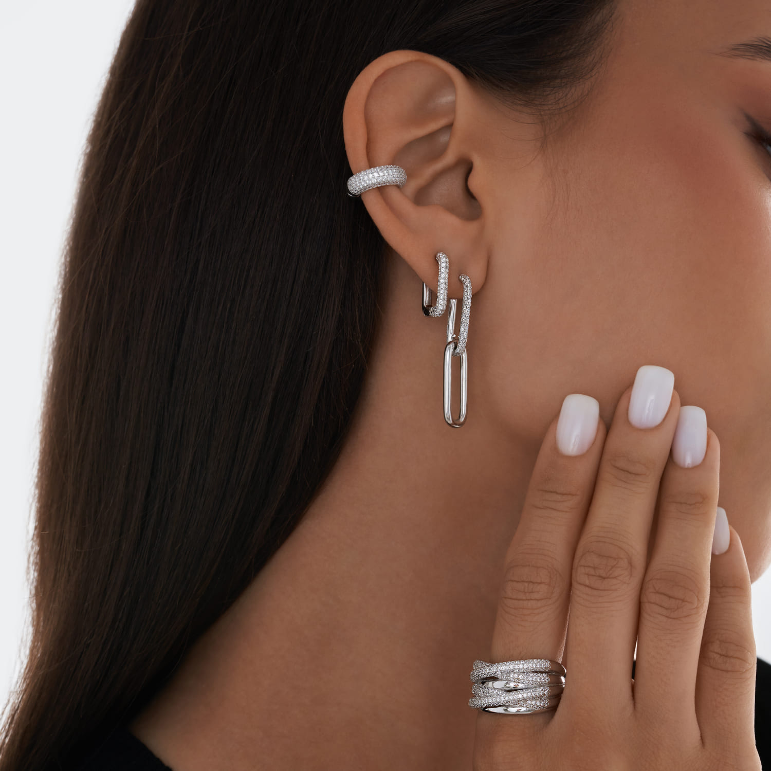 Բազմաշերտ արծաթե մատանի խորանարդ ցիրկոնիումով MIE