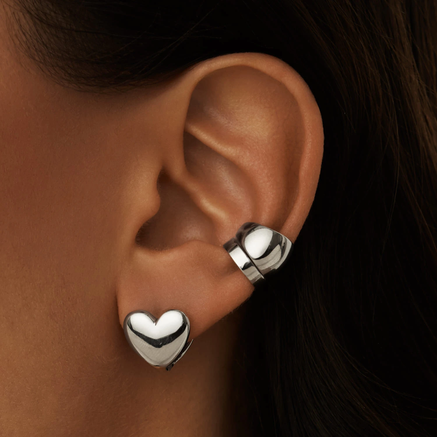 Серебряные серьги-сердца