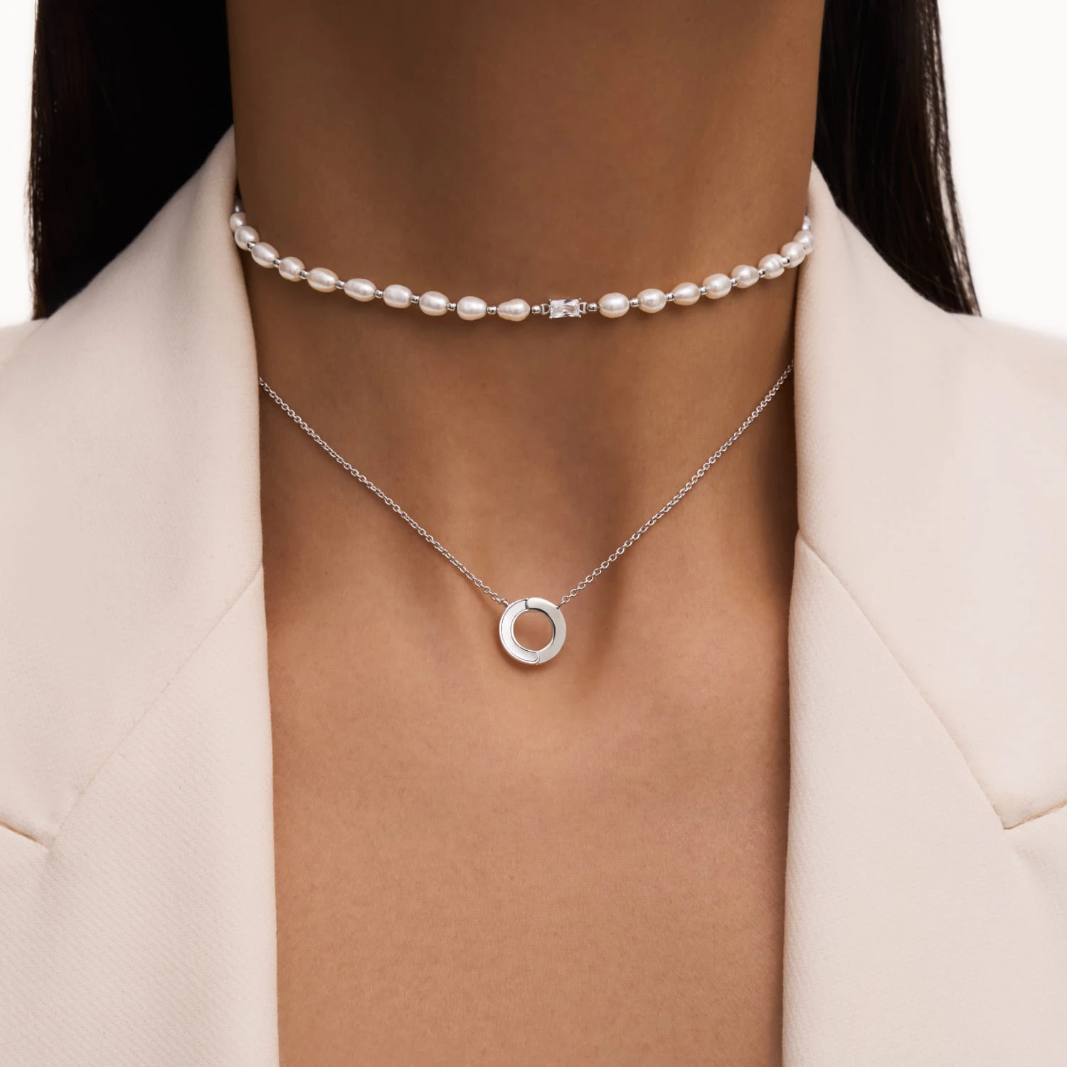 Серебряный чокер SICILIA из жемчуга с белым фианитом