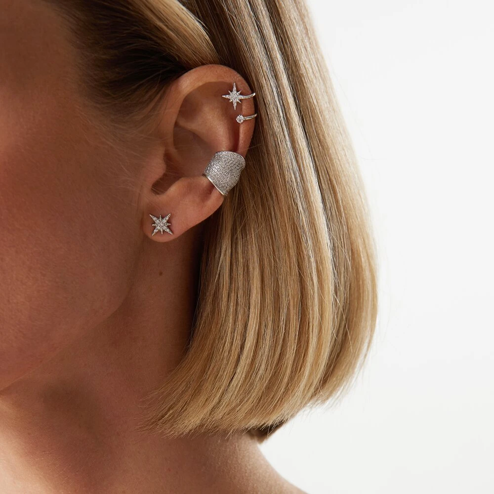 Широкий кафф из серебра c фианитами