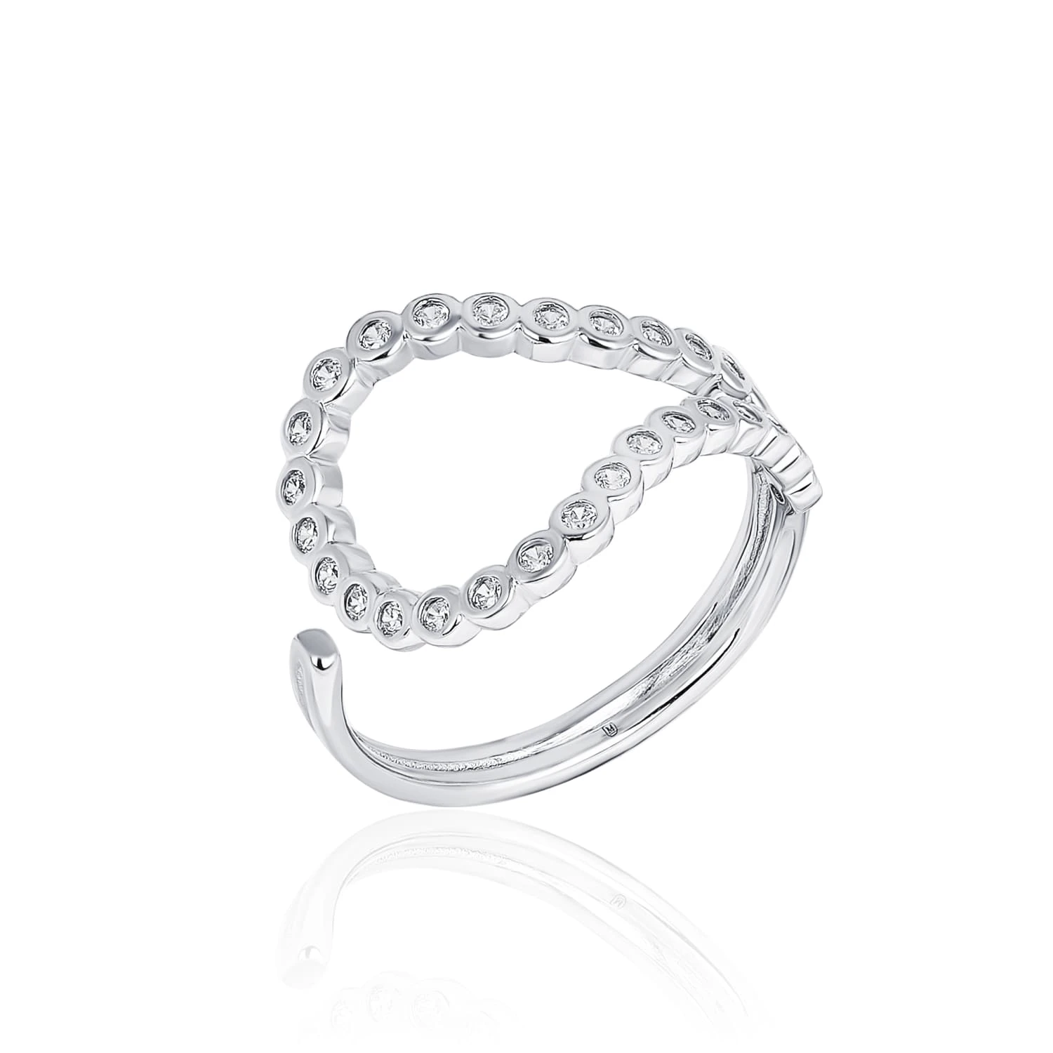 Серебряное кольцо с фианитами