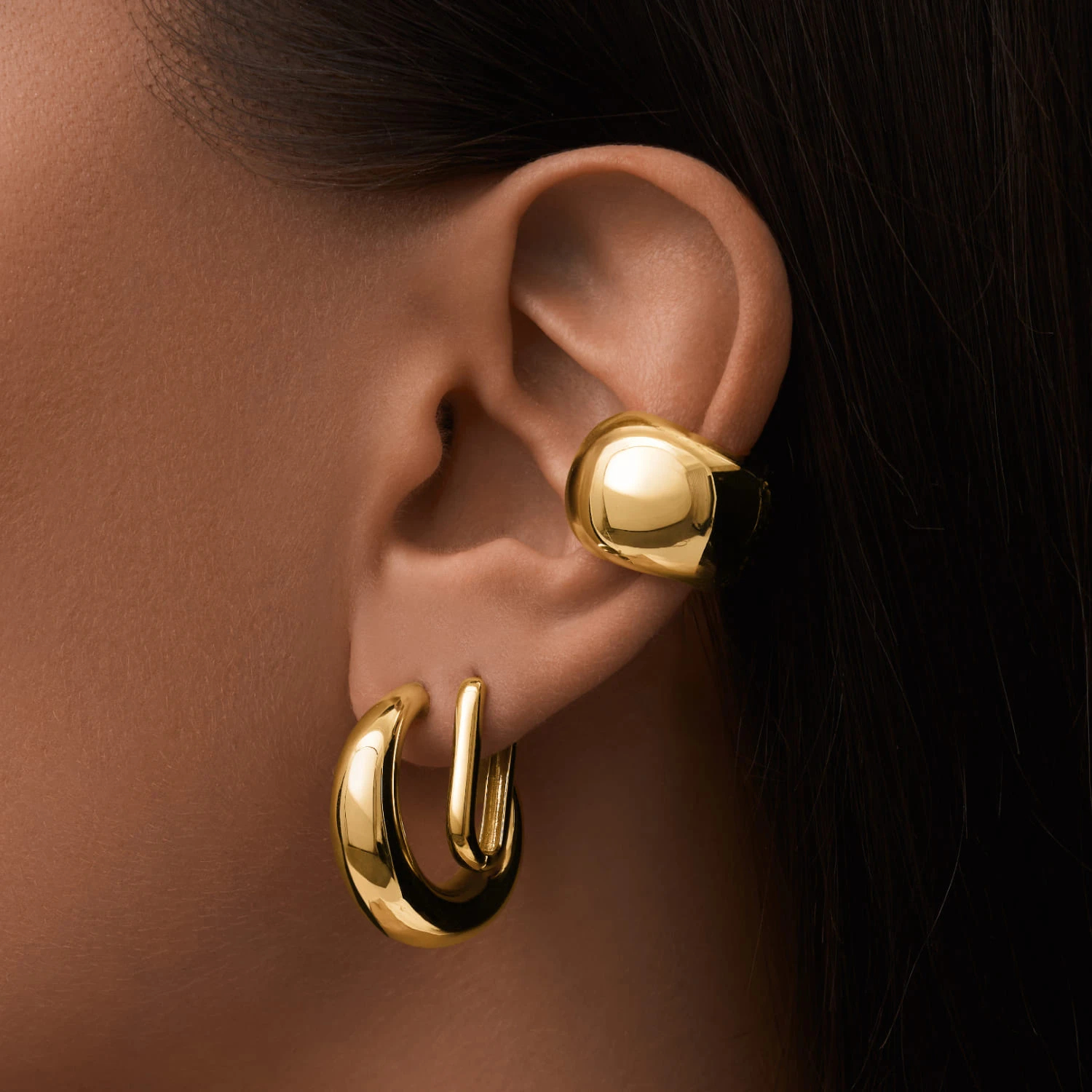 Базовые позолоченные серьги из серебра