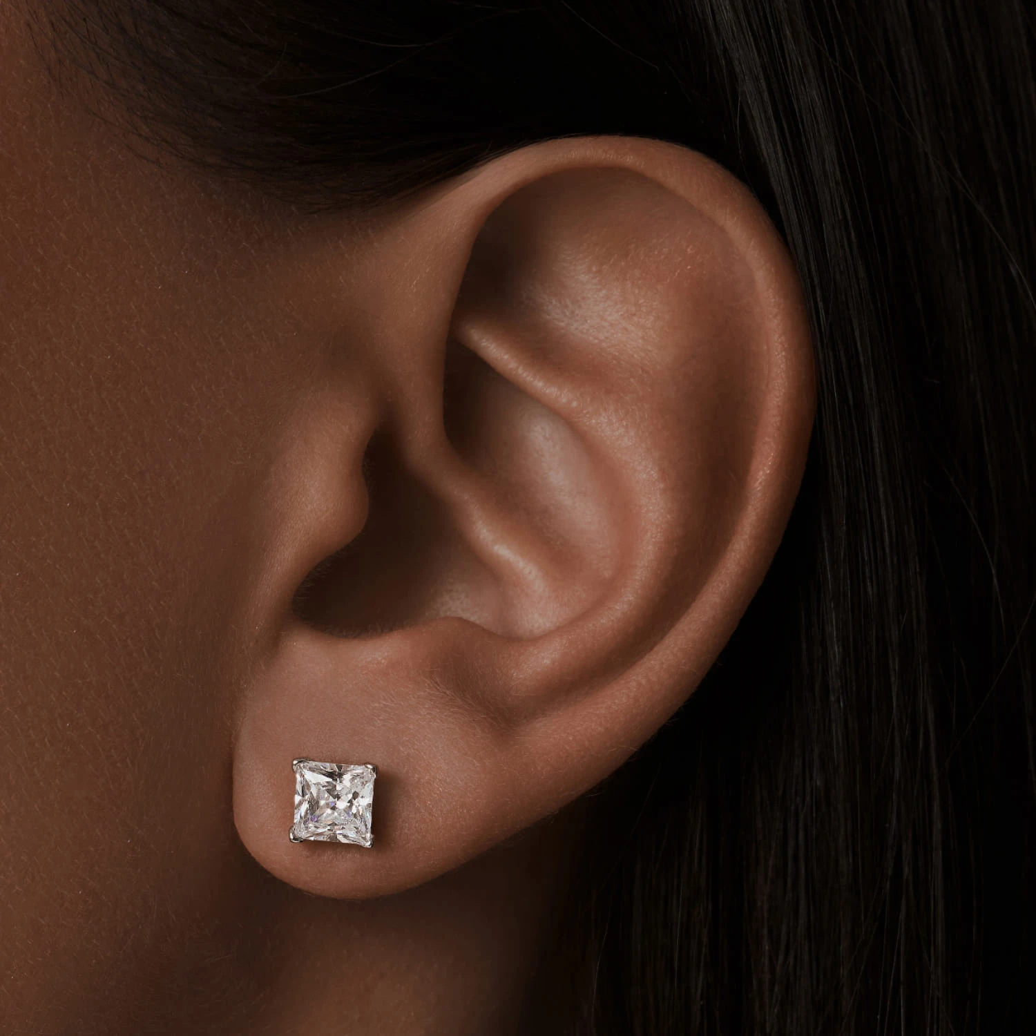 Cеребряные серьги-гвоздики Flawless с фианитом 6 мм