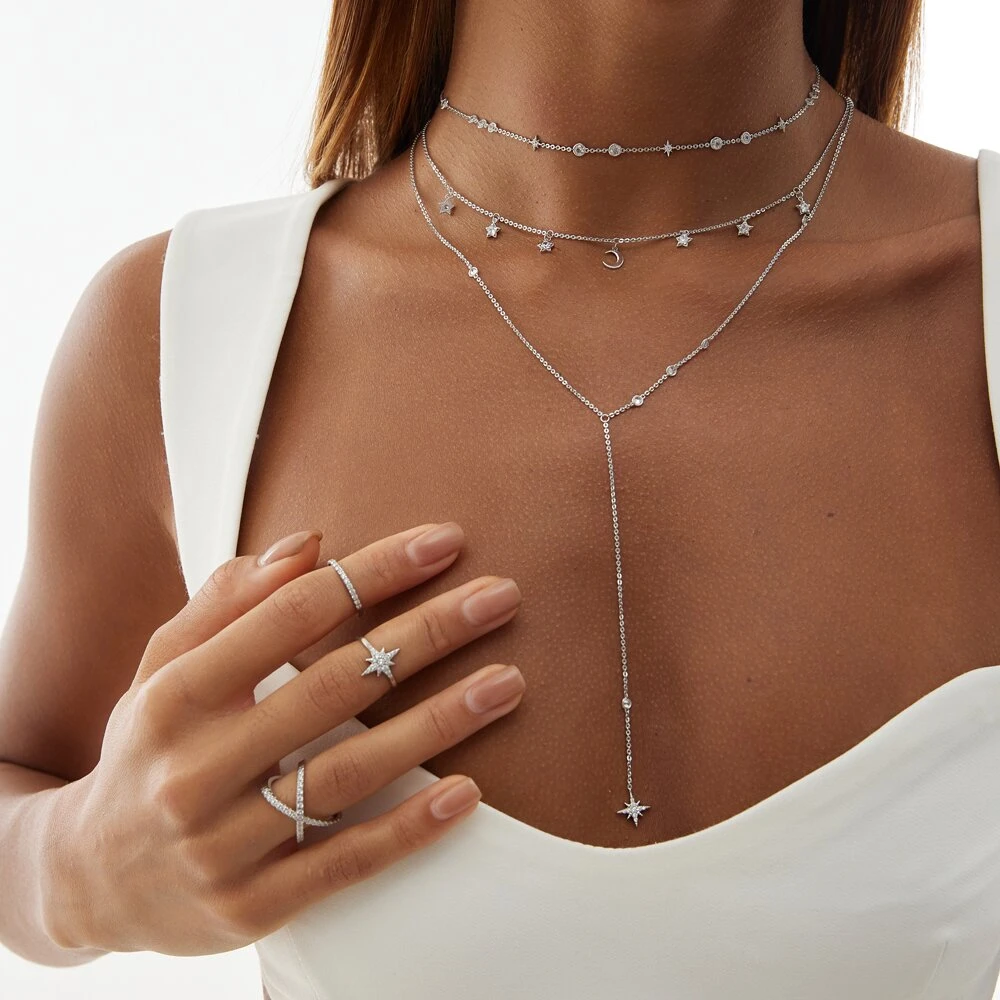 Серебряное кольцо с фианитами в форме звезды Isida