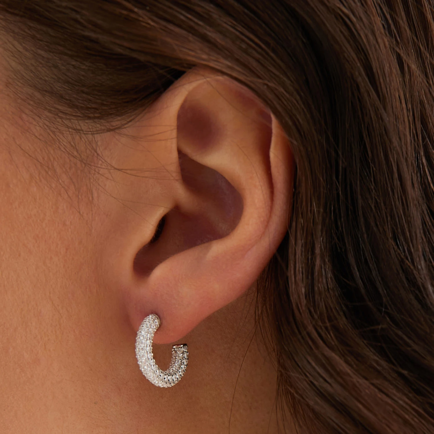 Серебряные серьги - кольца 20 мм "Hailey" с фианитами