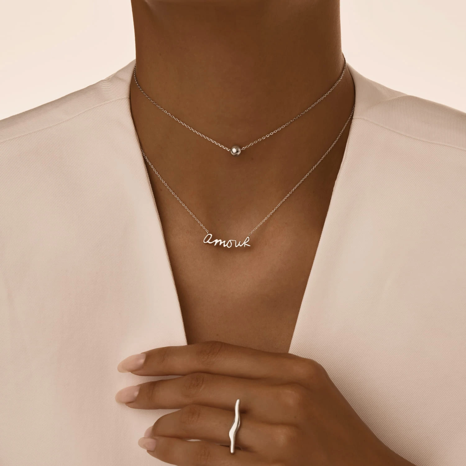 Серебряное колье AMOUR MIESTILO