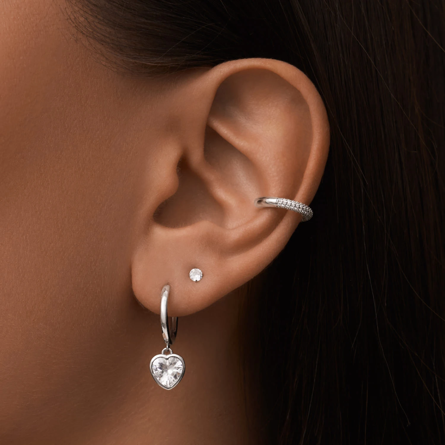 Серебряные серьги-гвоздики с фианитами 3мм