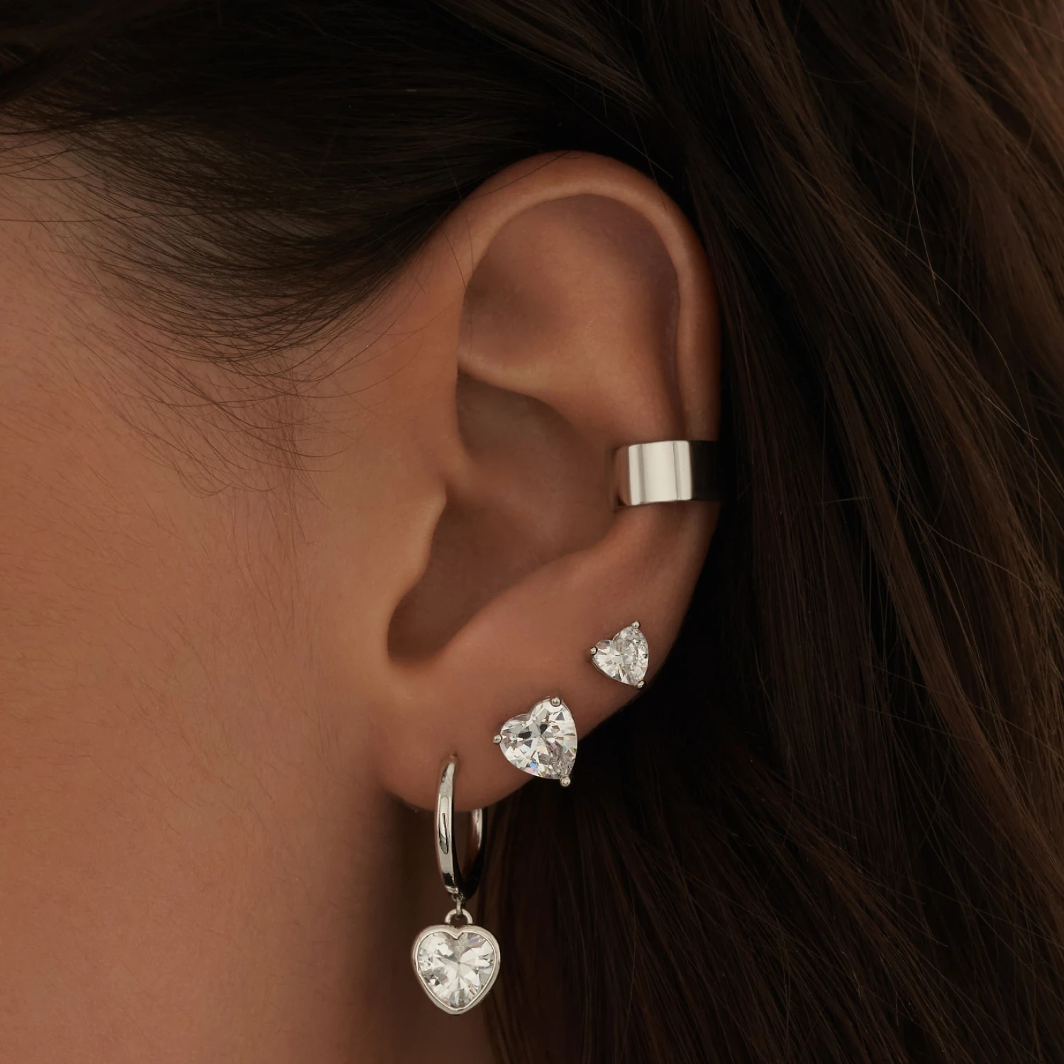 Серебряные серьги с фианитами Angel