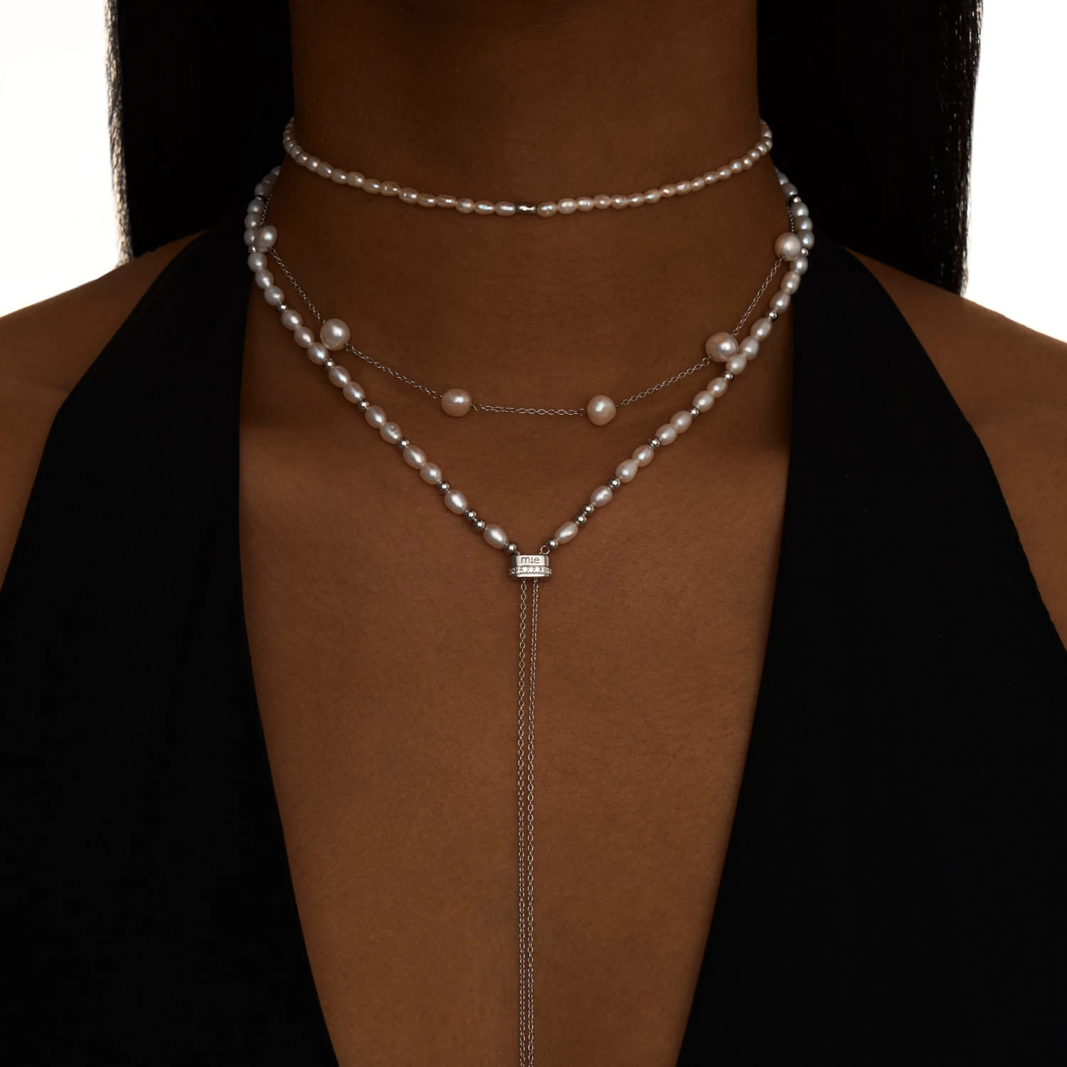 Серебряное колье-чокер с натуральным жемчугом MIESTILO 