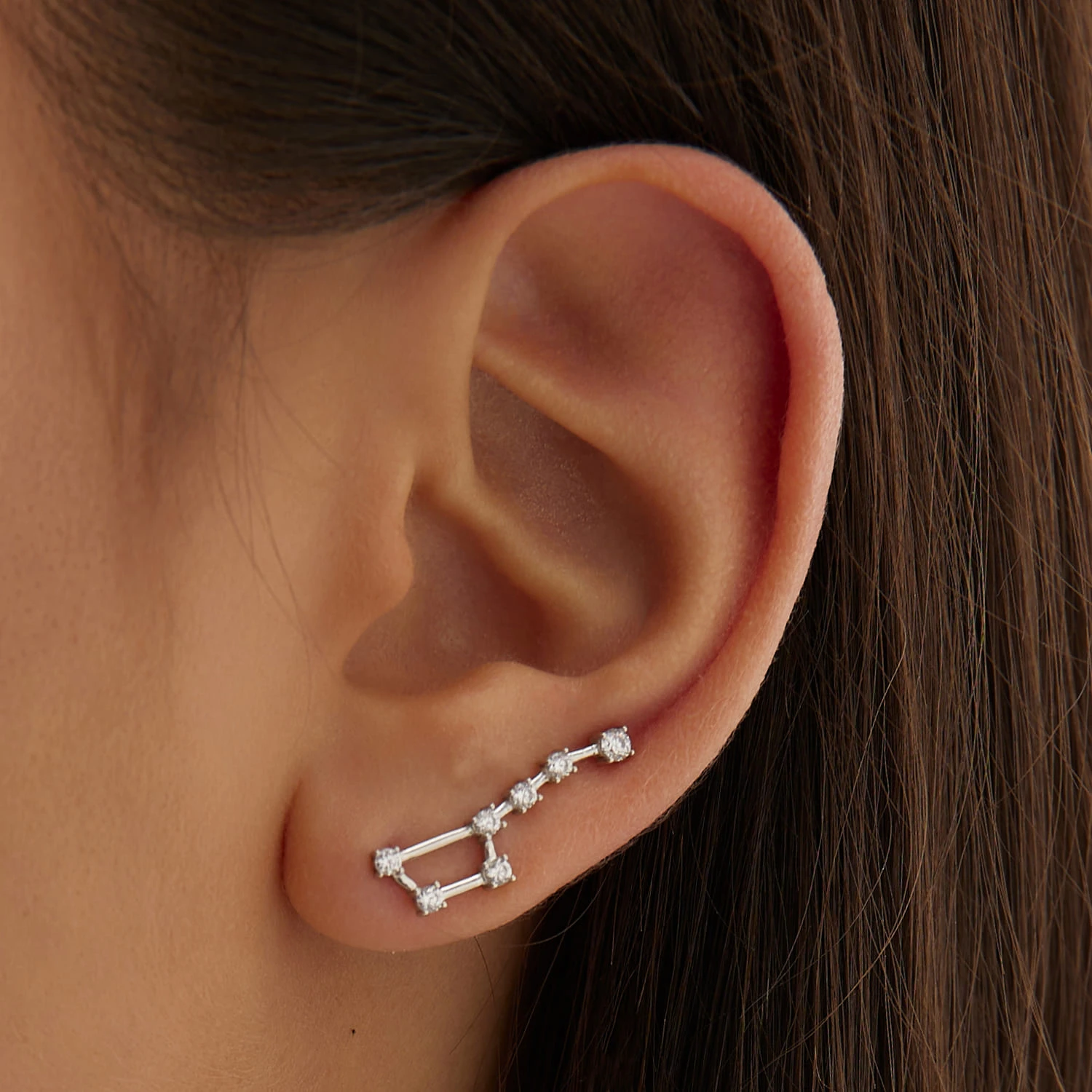 Ассиметричные серьги из серебра в форме созвездия "Большая медведица" MIESTILO 