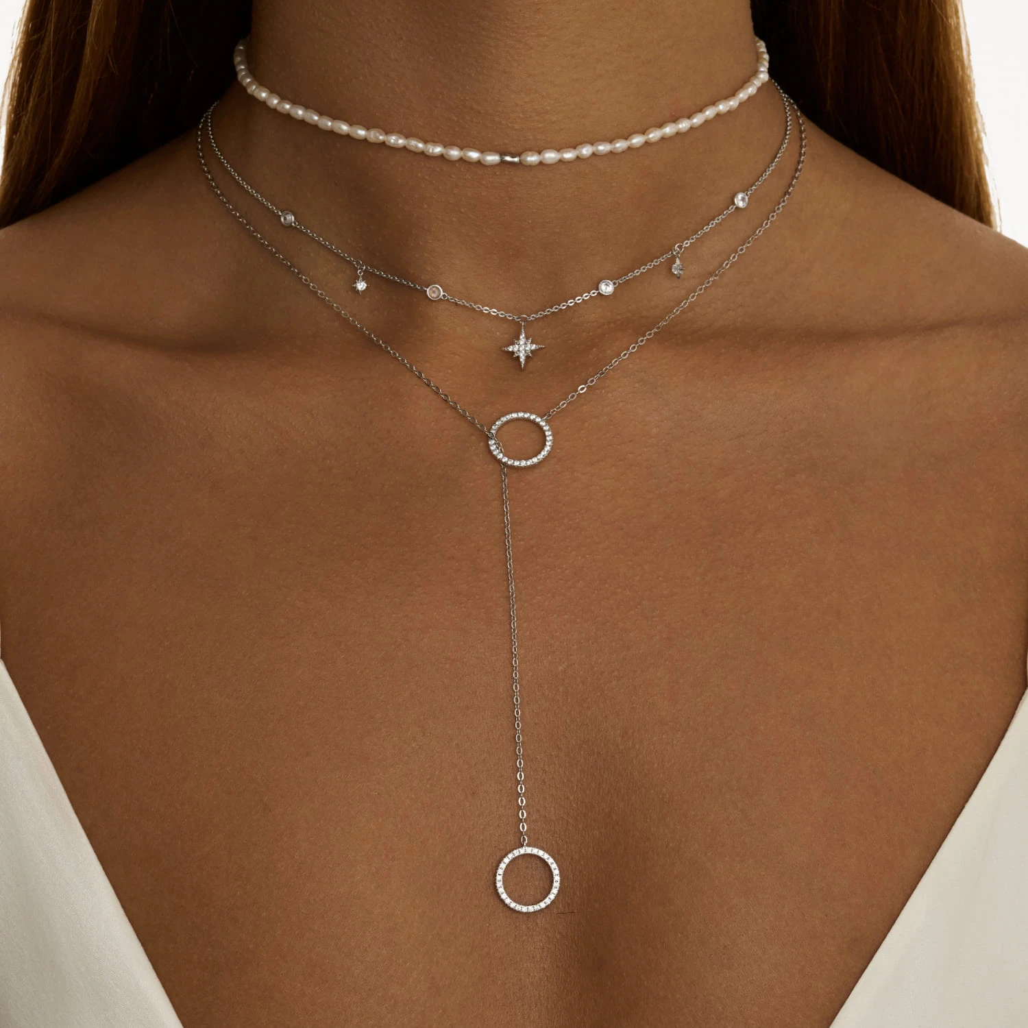 Серебряное колье со звёздами и фианитами Isida